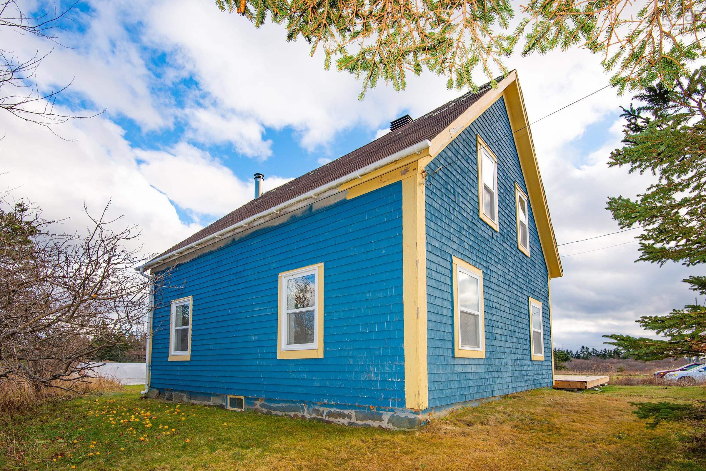 $333,000.00: 5640 Highway 1, Mavillette