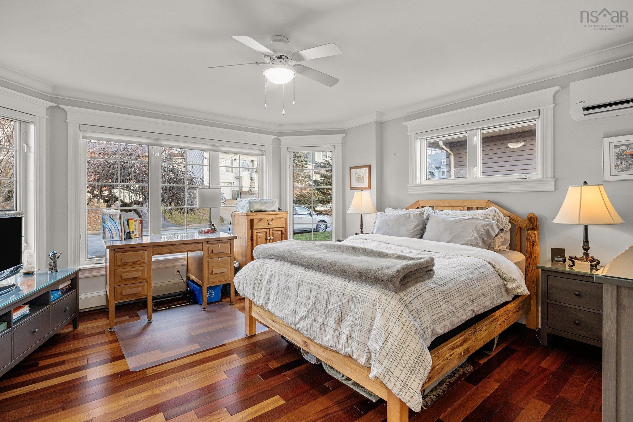 $895,000.00: 70 Gourok Avenue, Dartmouth