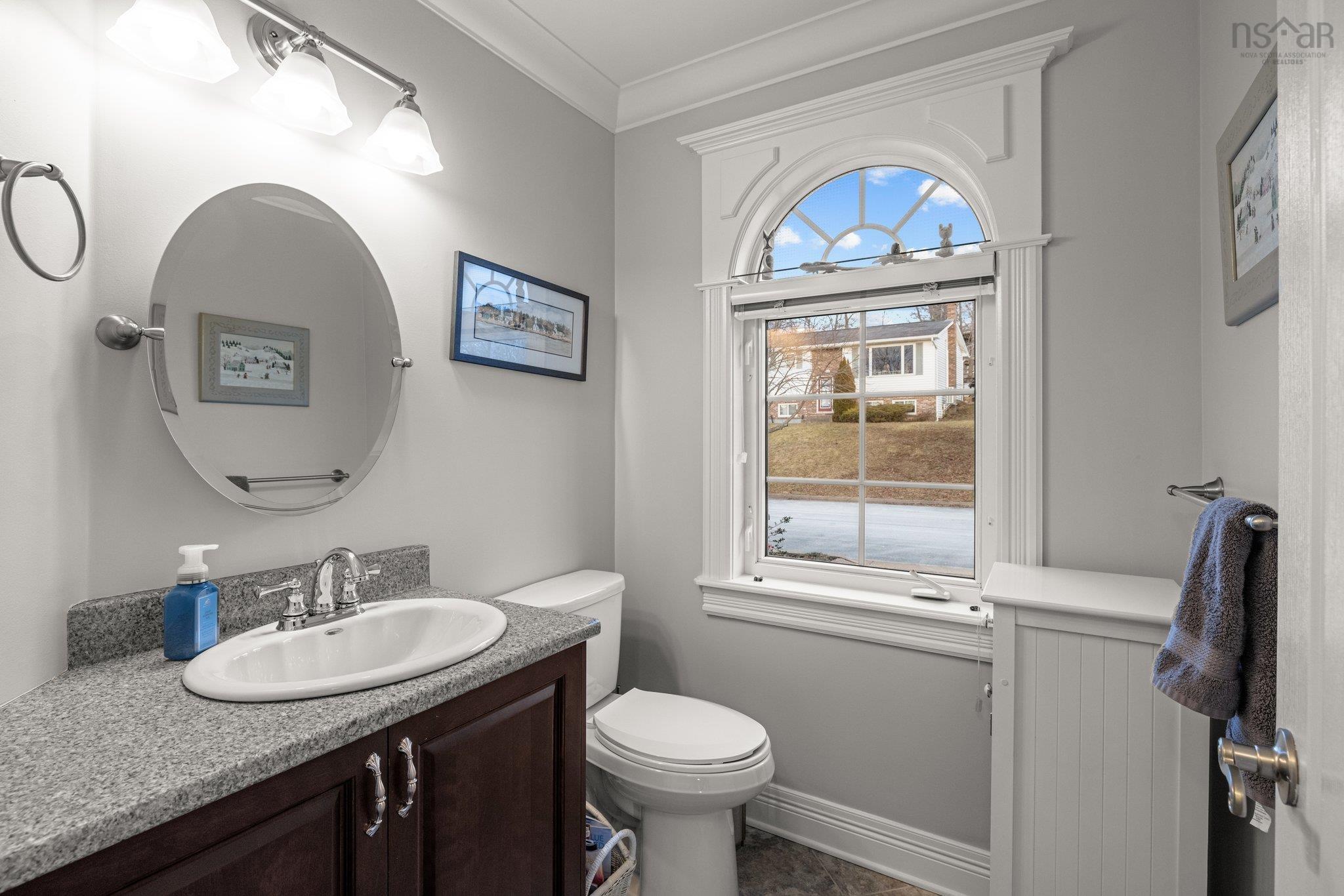 $895,000.00: 70 Gourok Avenue, Dartmouth