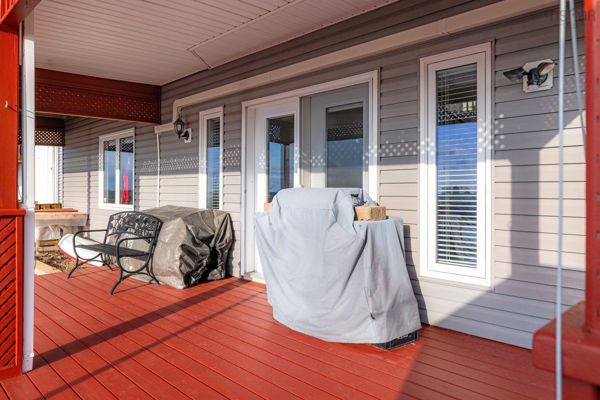 $895,000.00: 70 Gourok Avenue, Dartmouth