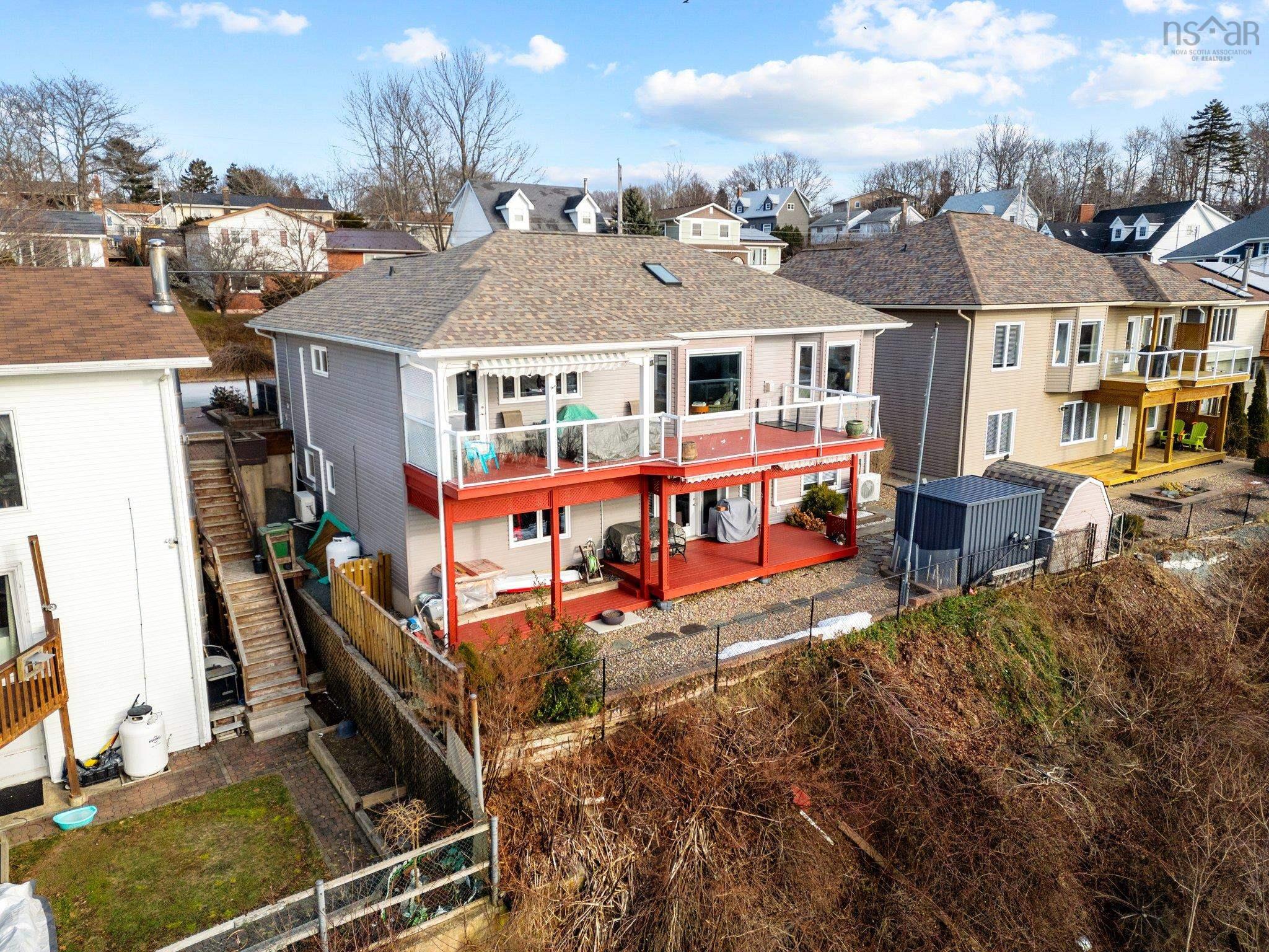 $895,000.00: 70 Gourok Avenue, Dartmouth