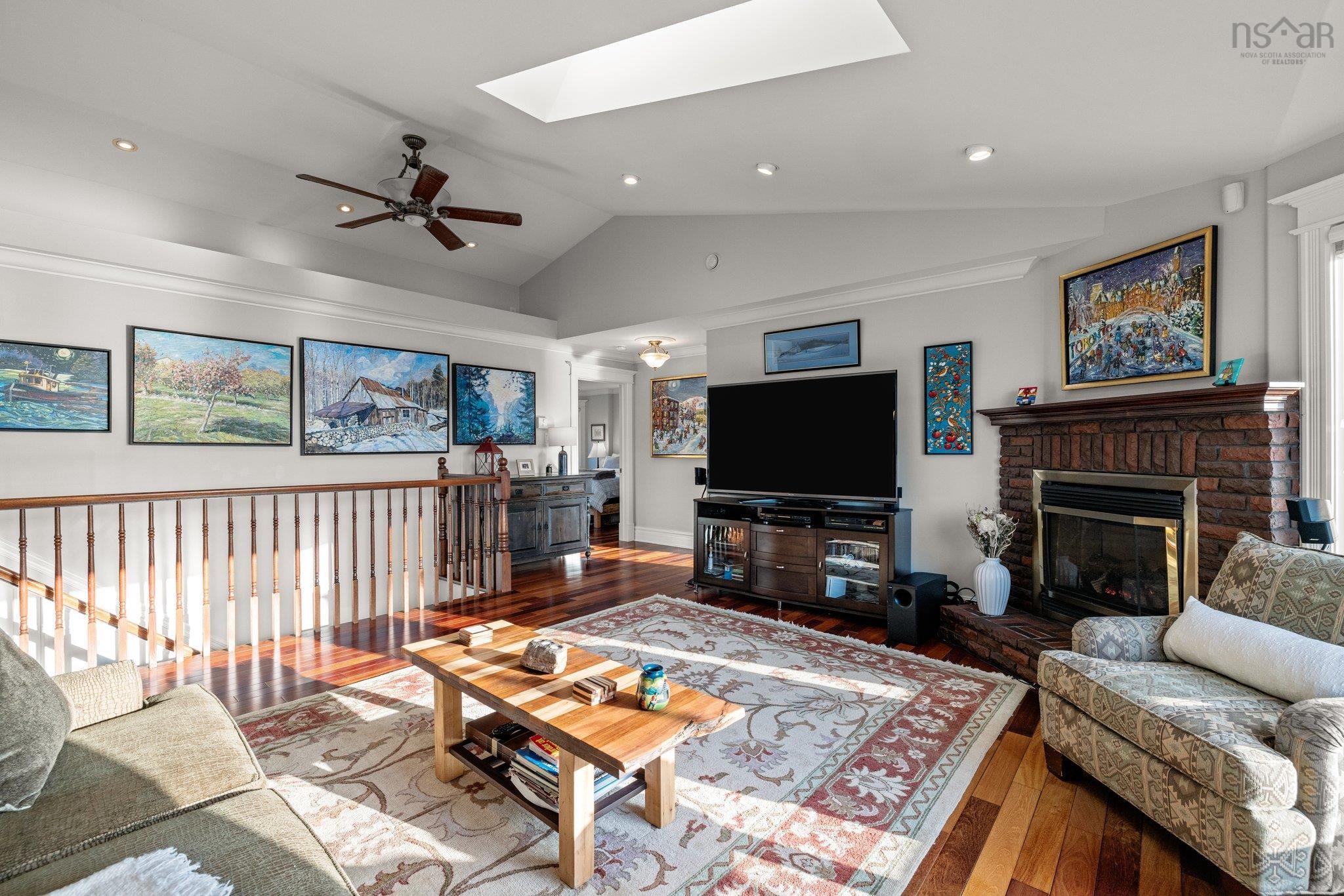 $895,000.00: 70 Gourok Avenue, Dartmouth