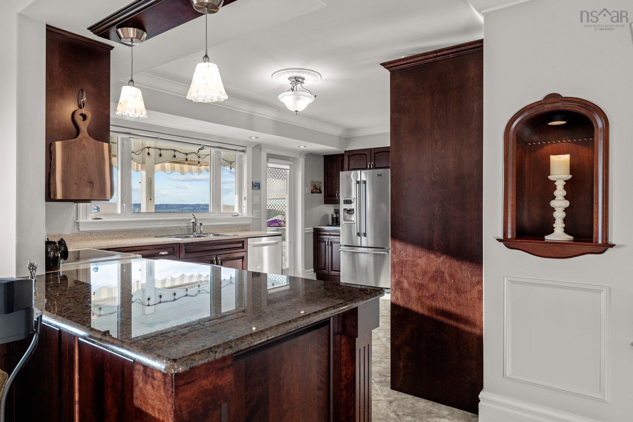 $895,000.00: 70 Gourok Avenue, Dartmouth