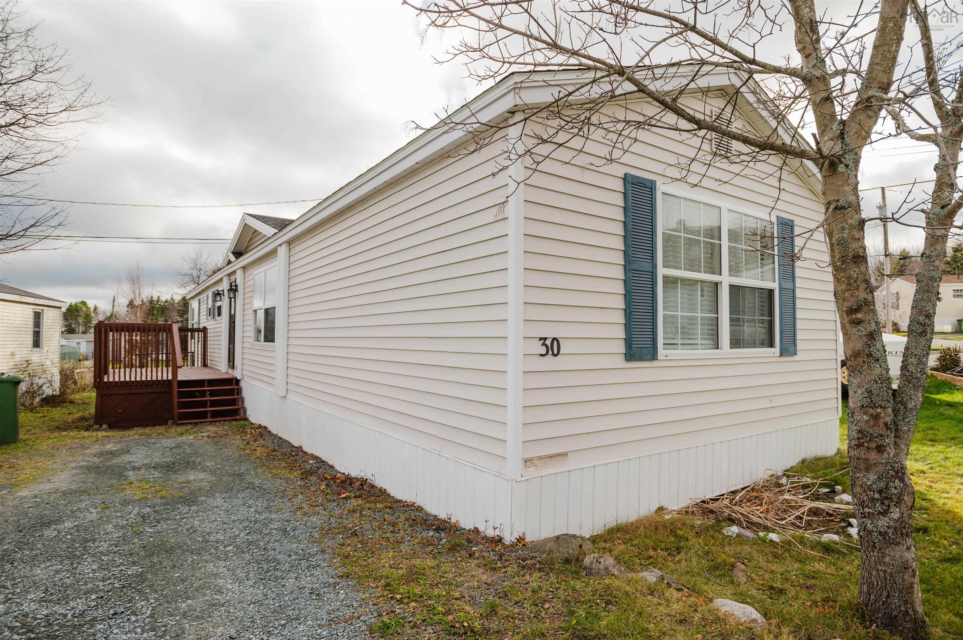 $215,000.00: 30 Earleton Avenue, Dartmouth