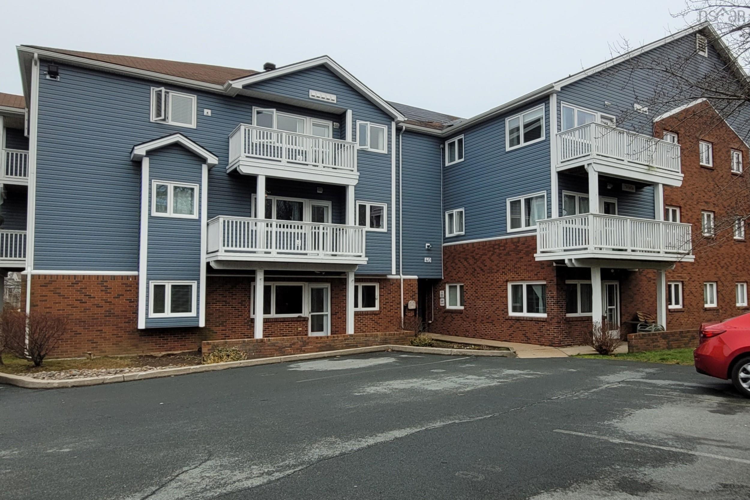 $330,000.00: 105 40 Chelton Woods Lane, Halifax