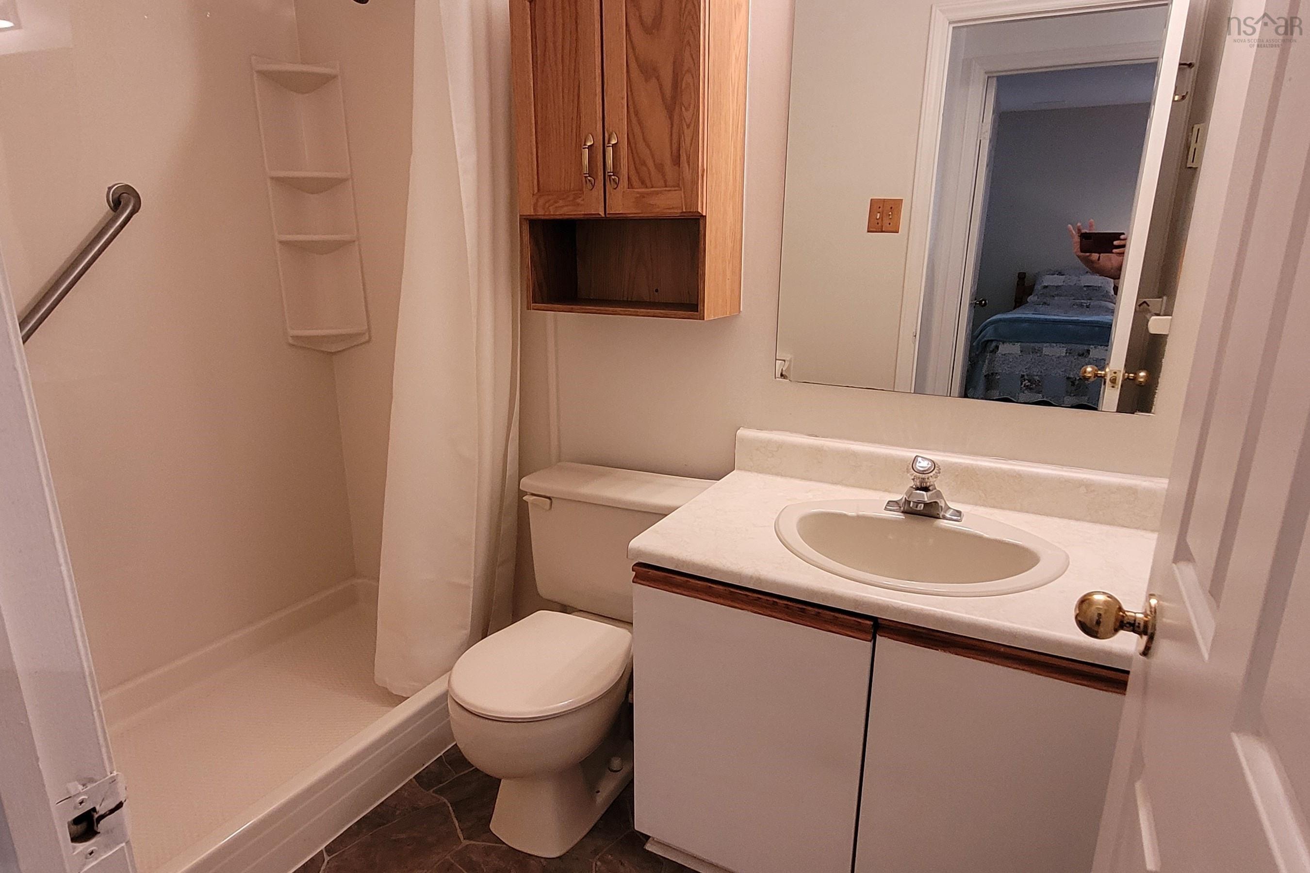 $330,000.00: 105 40 Chelton Woods Lane, Halifax
