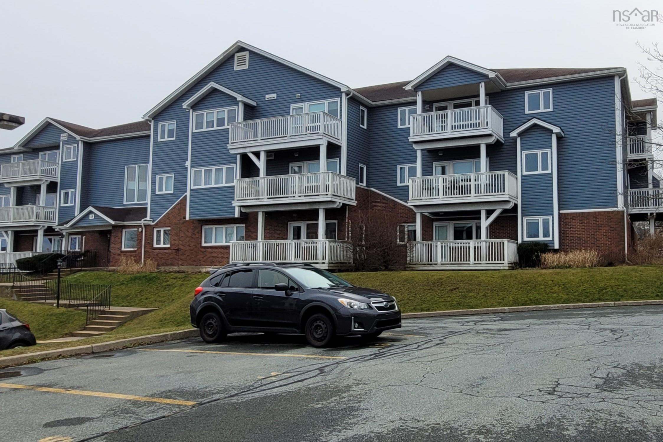 $330,000.00: 105 40 Chelton Woods Lane, Halifax