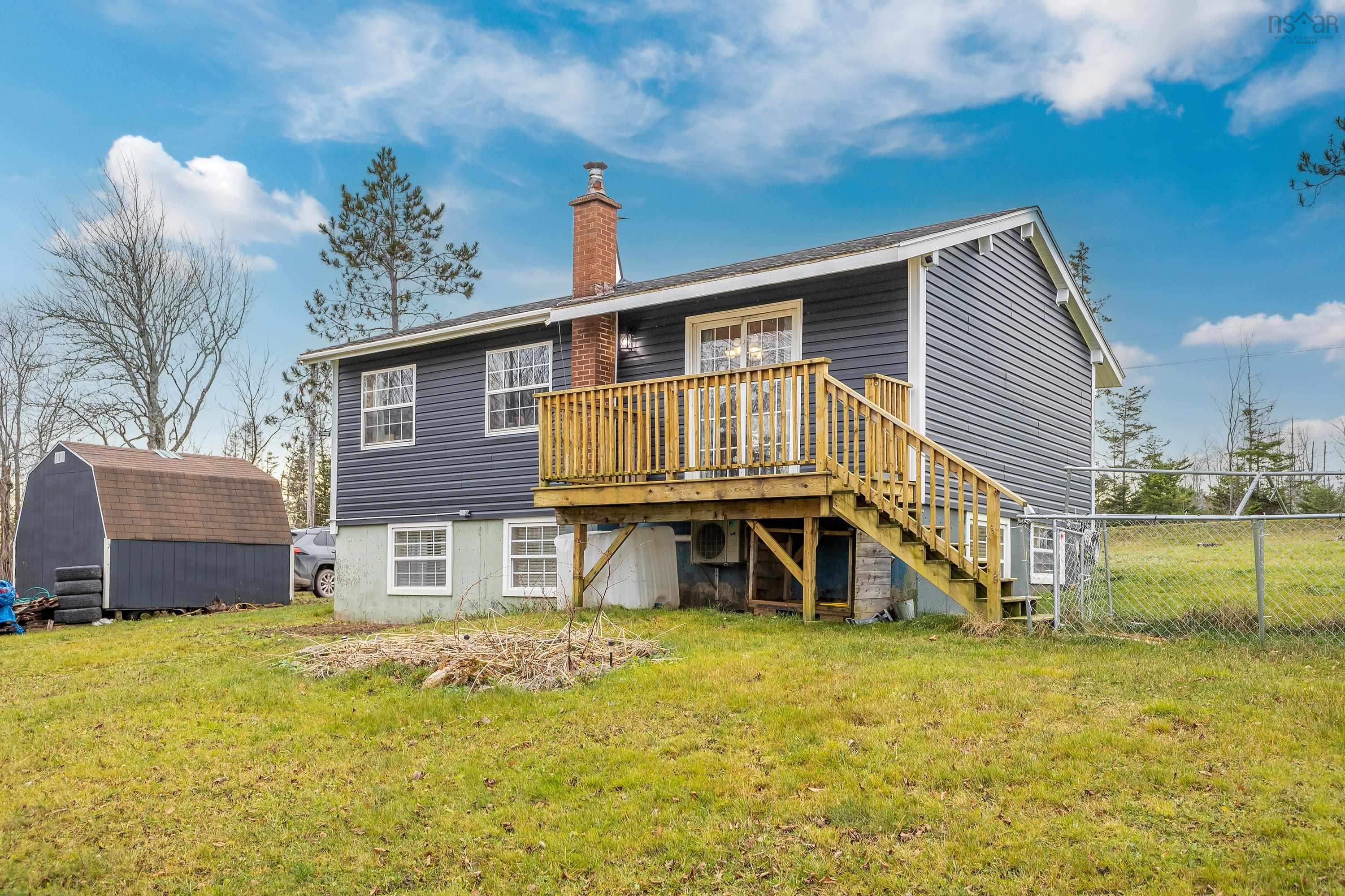$475,000.00: 214 Limerock Road, Salt Springs
