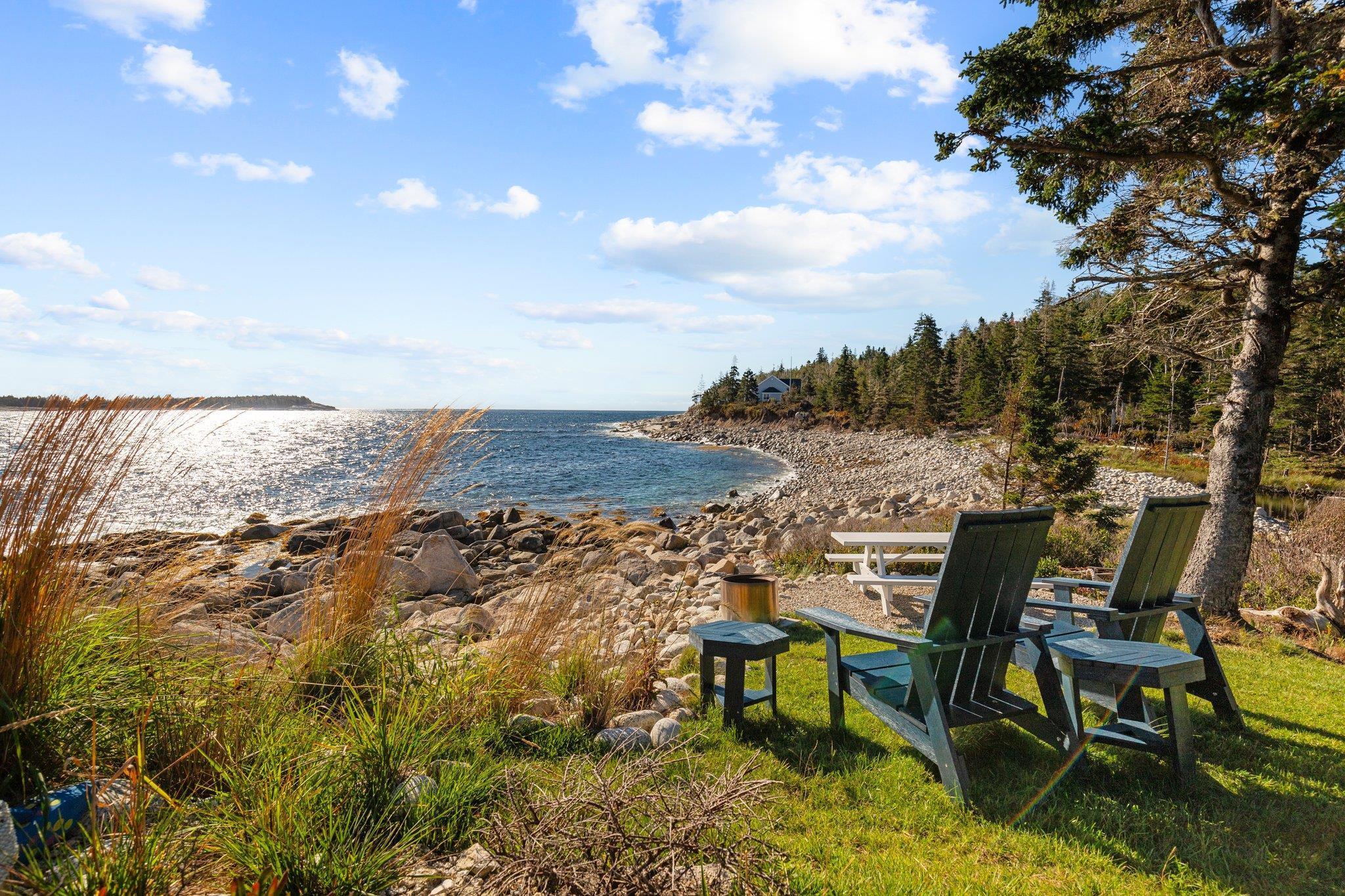 $1,349,000.00: 2 Island Watch Run, Northwest Cove