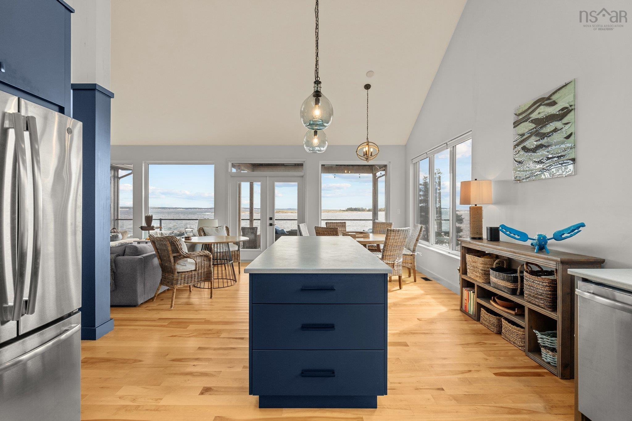 $1,349,000.00: 2 Island Watch Run, Northwest Cove