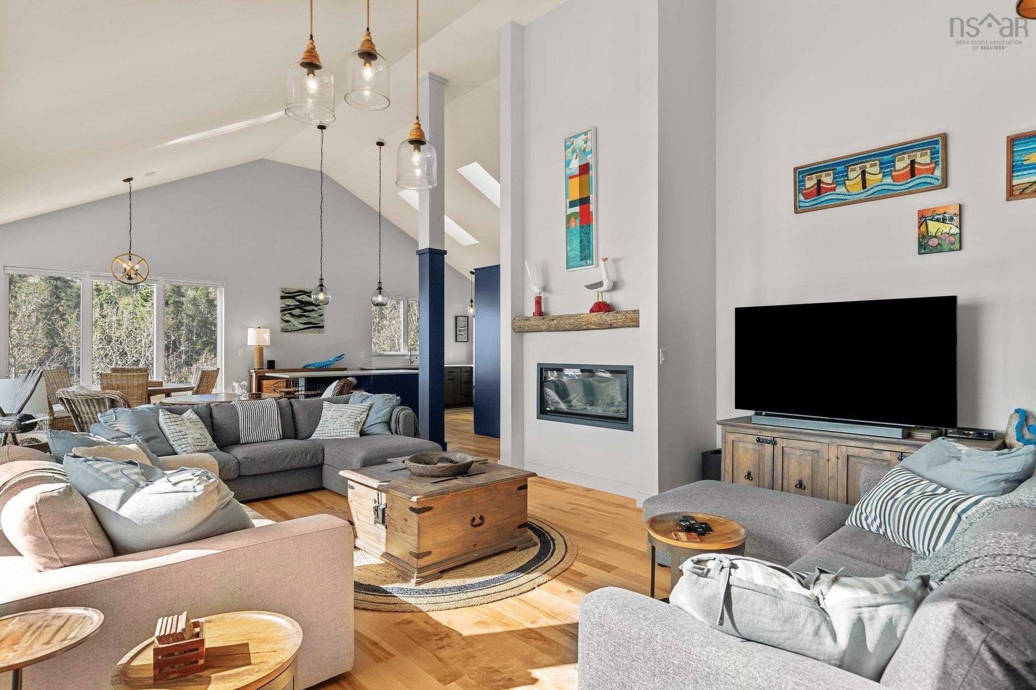$1,349,000.00: 2 Island Watch Run, Northwest Cove