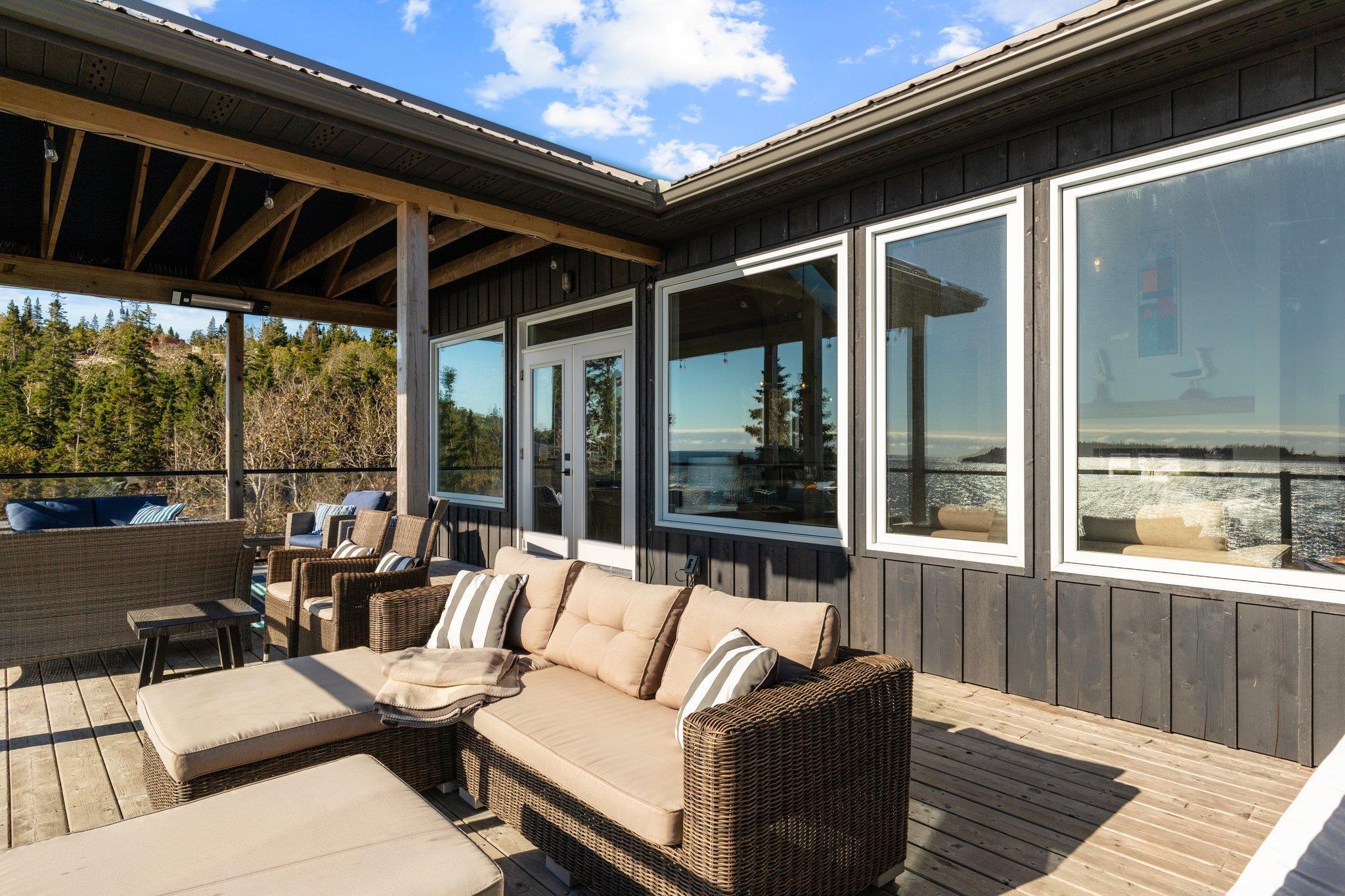 $1,349,000.00: 2 Island Watch Run, Northwest Cove