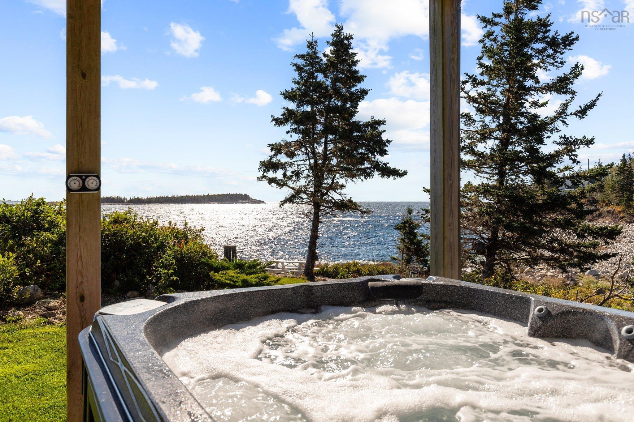 $1,349,000.00: 2 Island Watch Run, Northwest Cove
