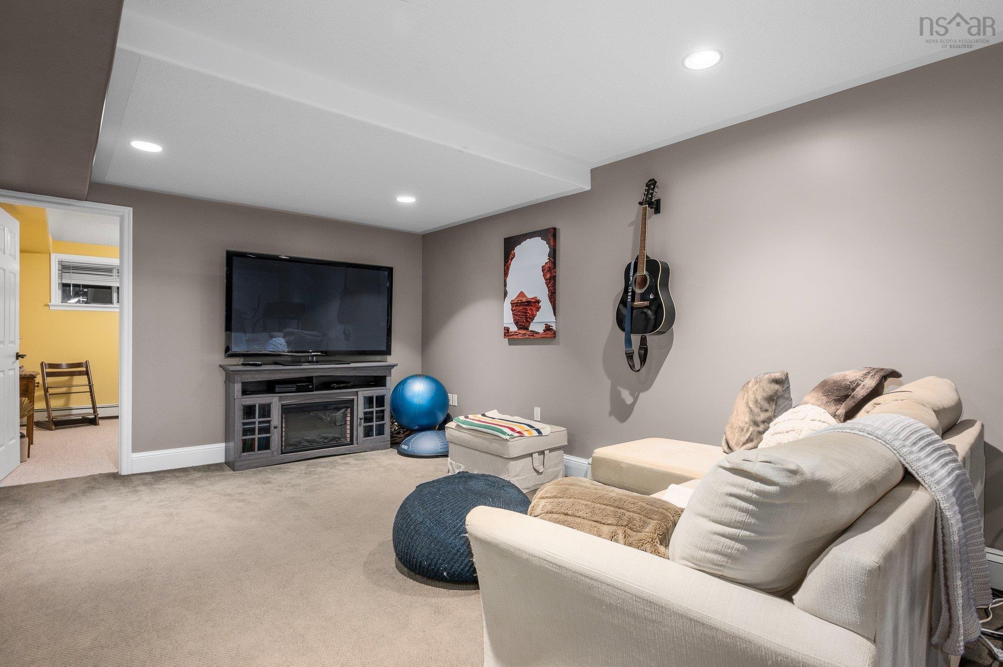 $949,000.00: 209 Glen Arbour Way, Hammonds Plains