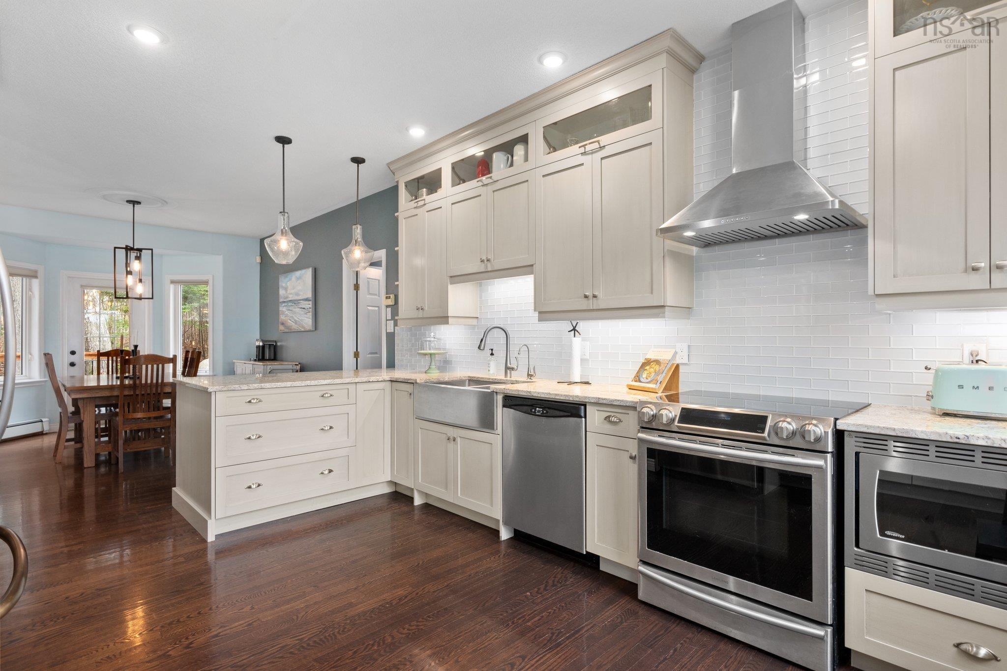 $949,000.00: 209 Glen Arbour Way, Hammonds Plains