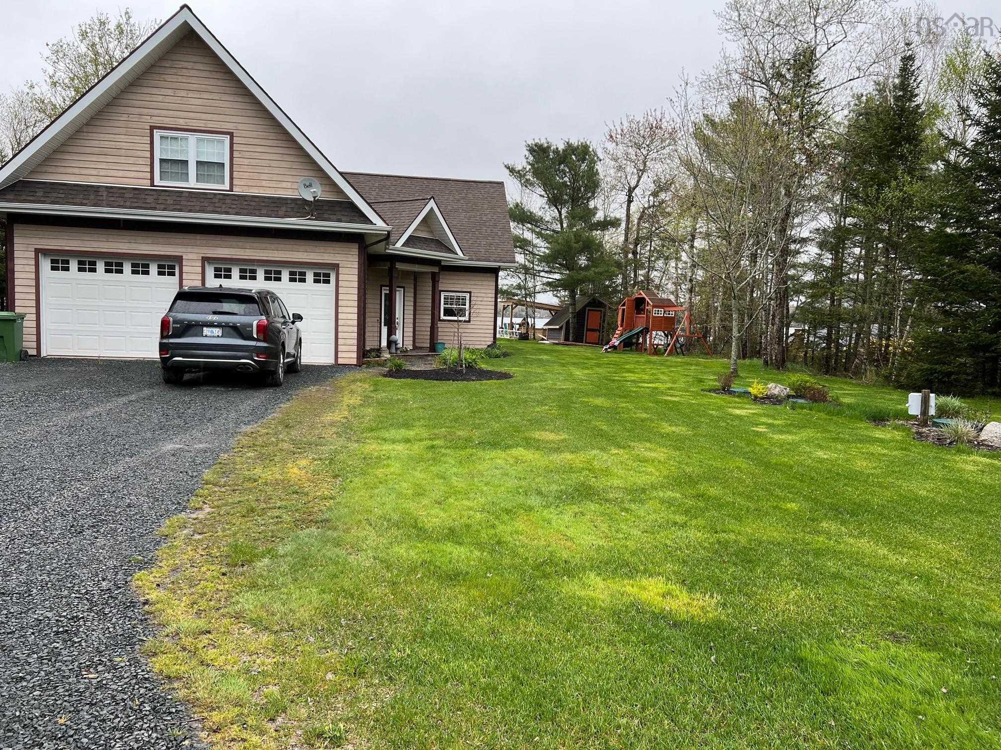 $1,299,900.00: 390 A Stewart Road, Shortts Lake