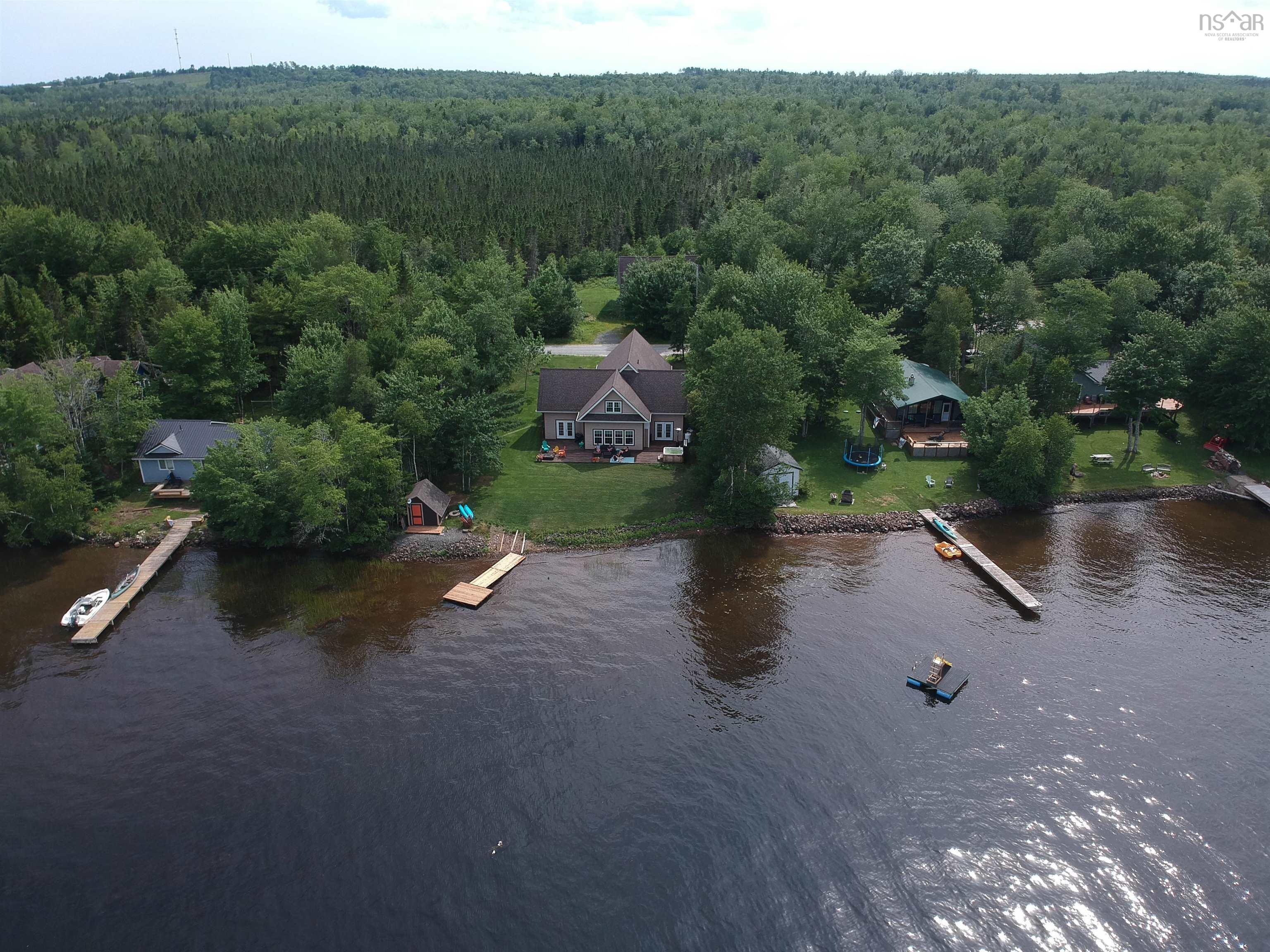 $1,299,900.00: 390 A Stewart Road, Shortts Lake
