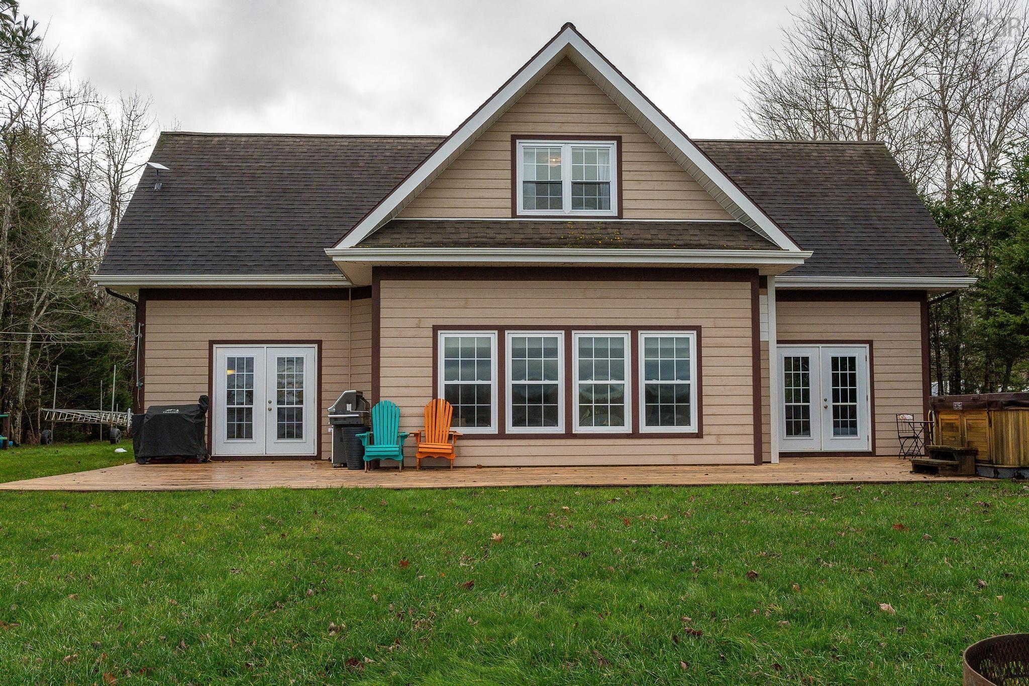 $1,299,900.00: 390 A Stewart Road, Shortts Lake