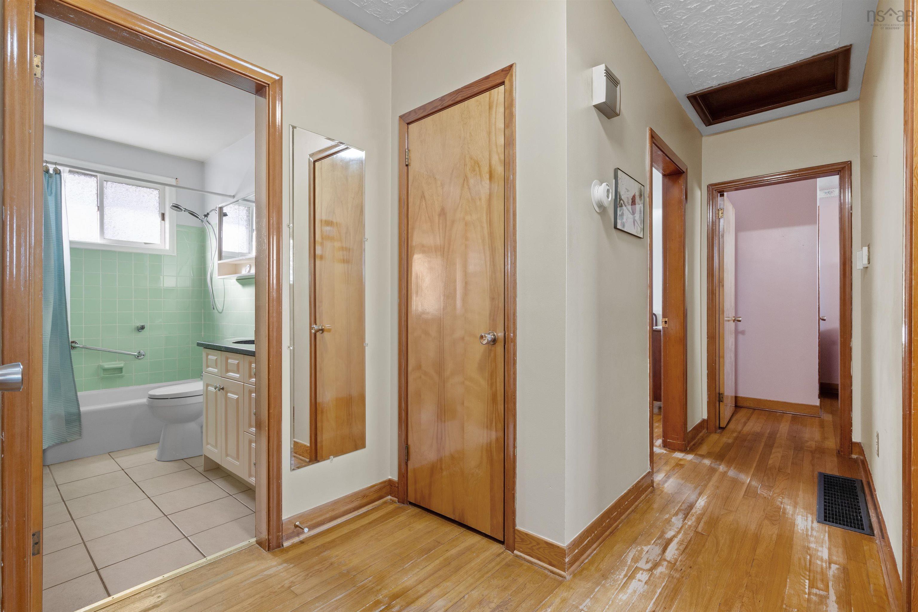 $499,900.00: 2 Plymouth Street, Halifax