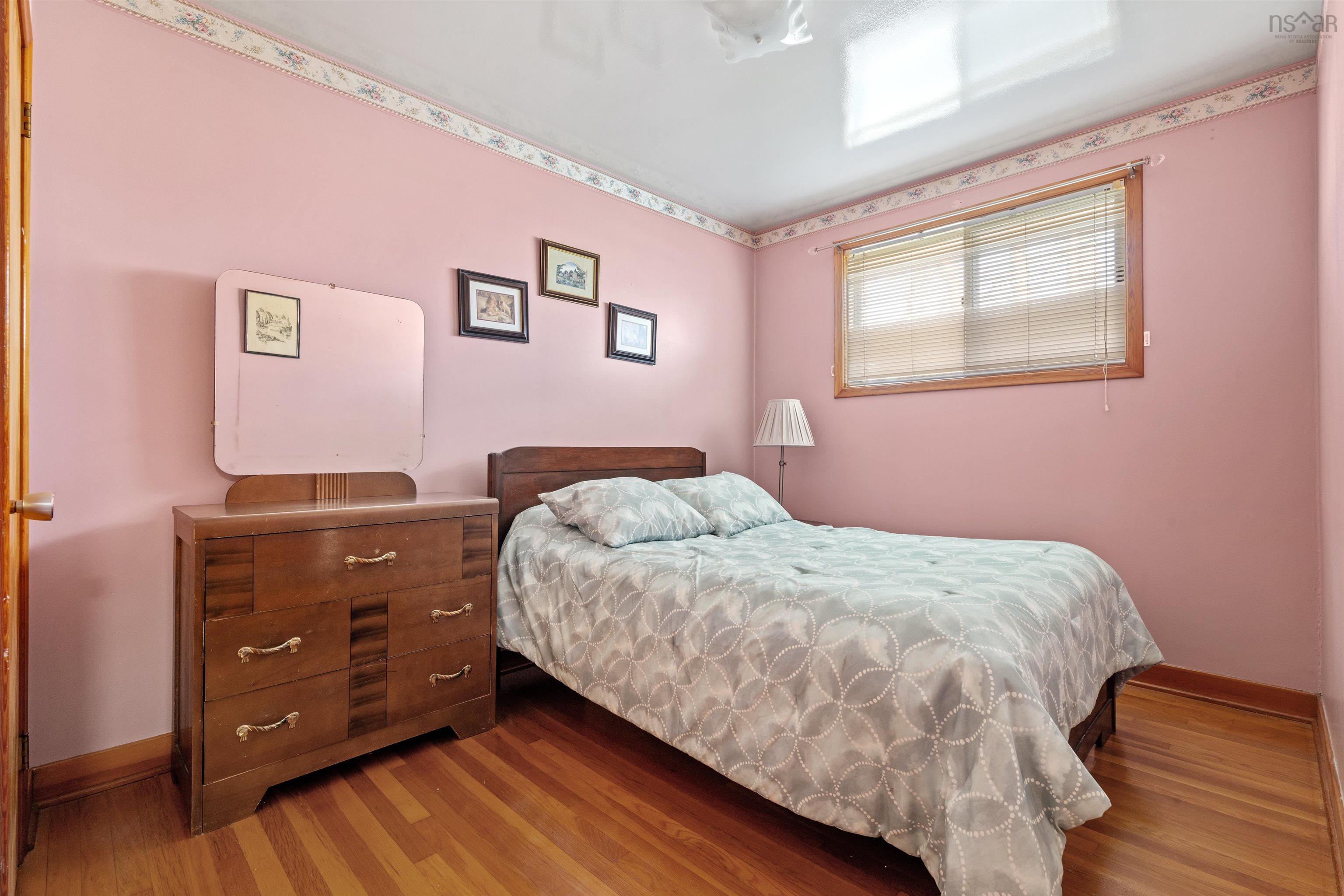 $499,900.00: 2 Plymouth Street, Halifax