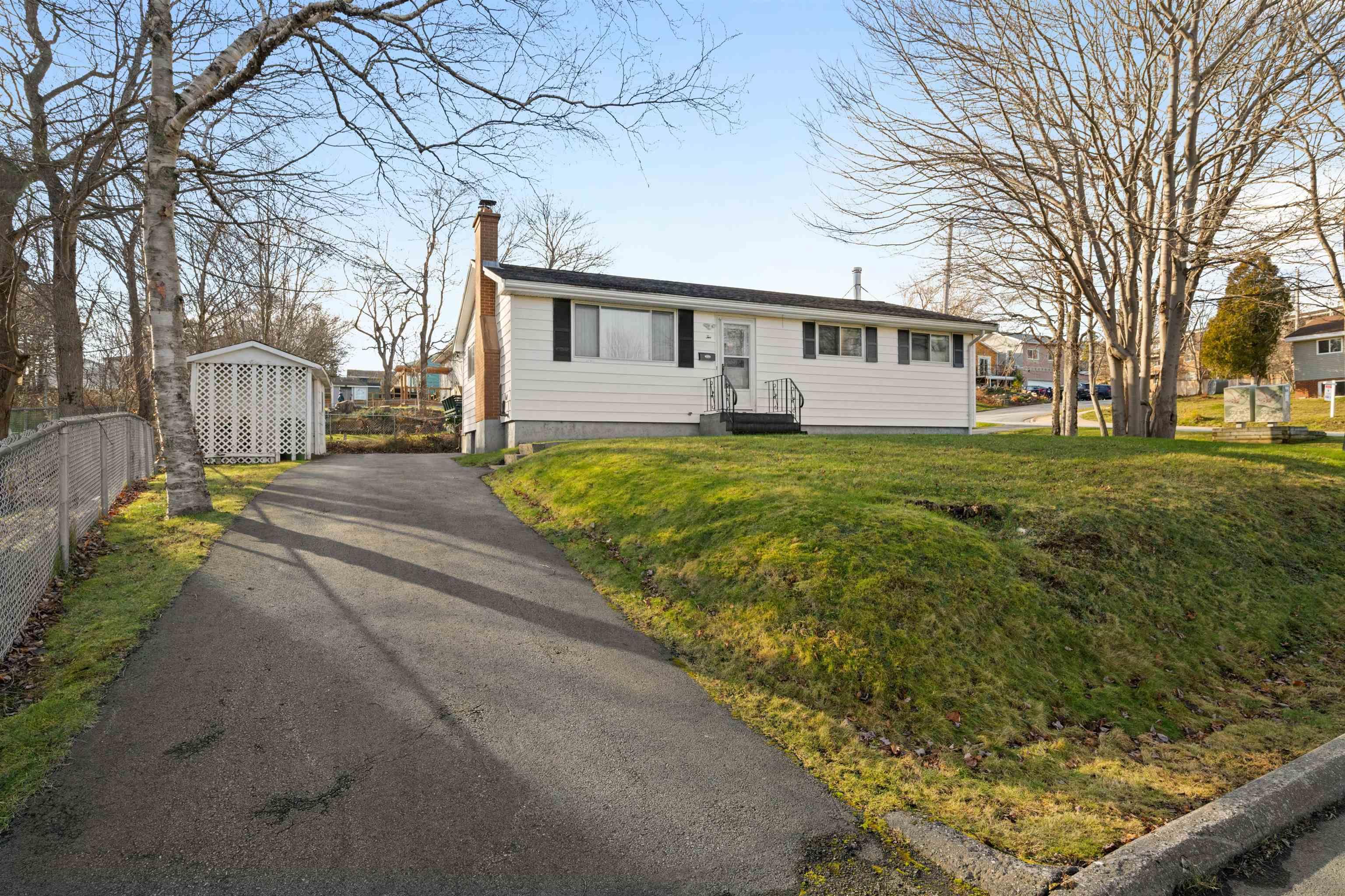 $499,900.00: 2 Plymouth Street, Halifax