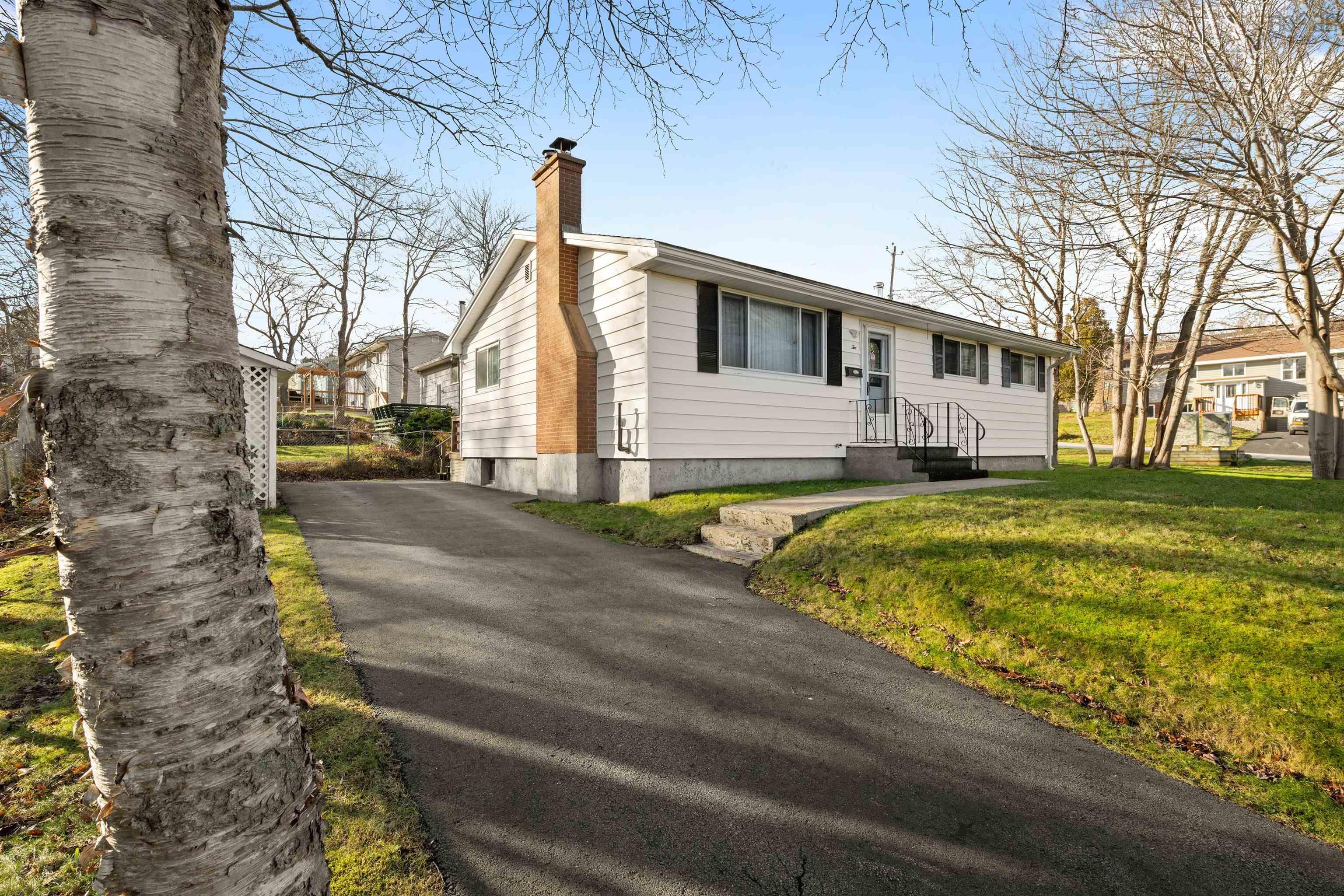 $499,900.00: 2 Plymouth Street, Halifax