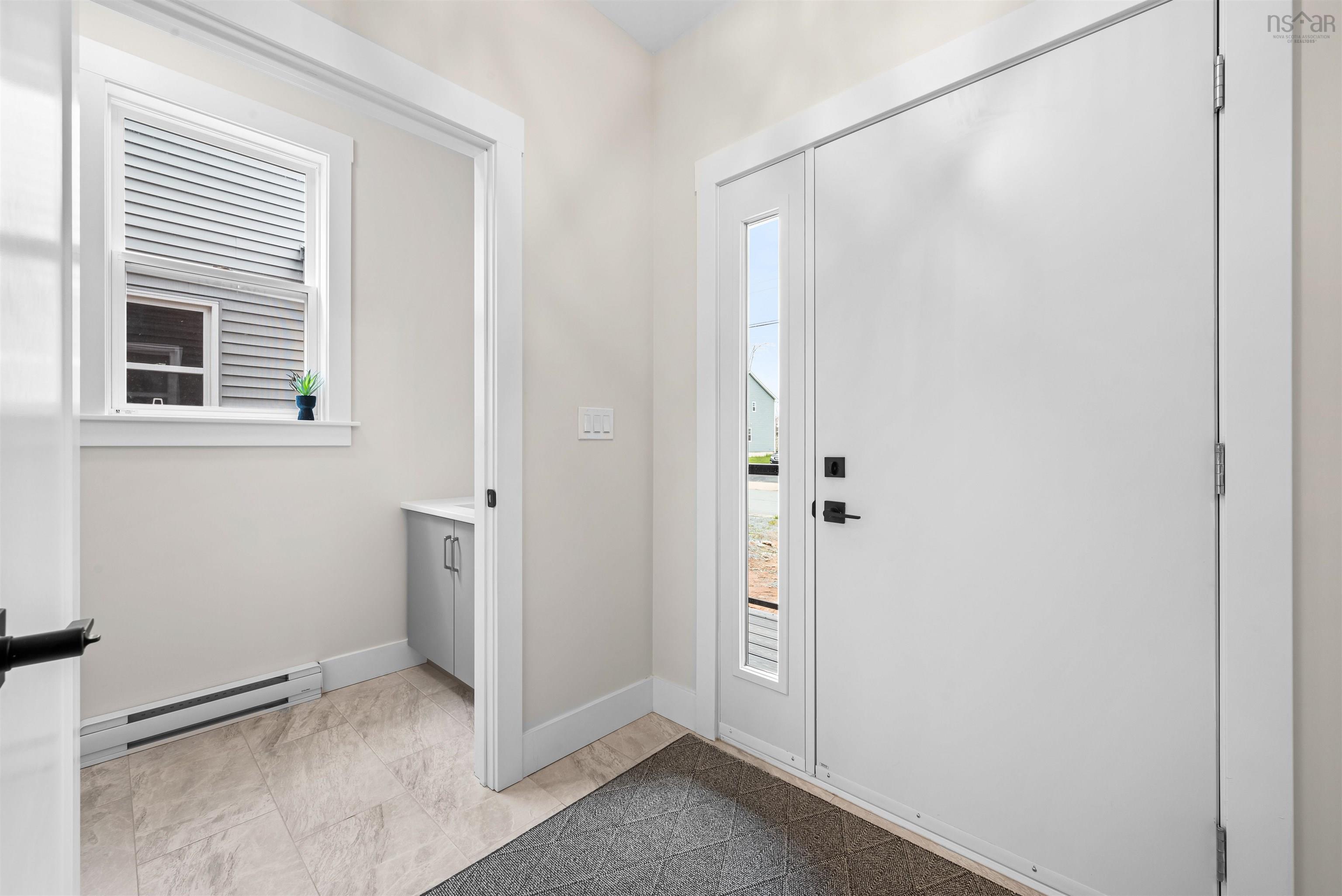 $590,000.00: 35 Bona Crescent, Enfield