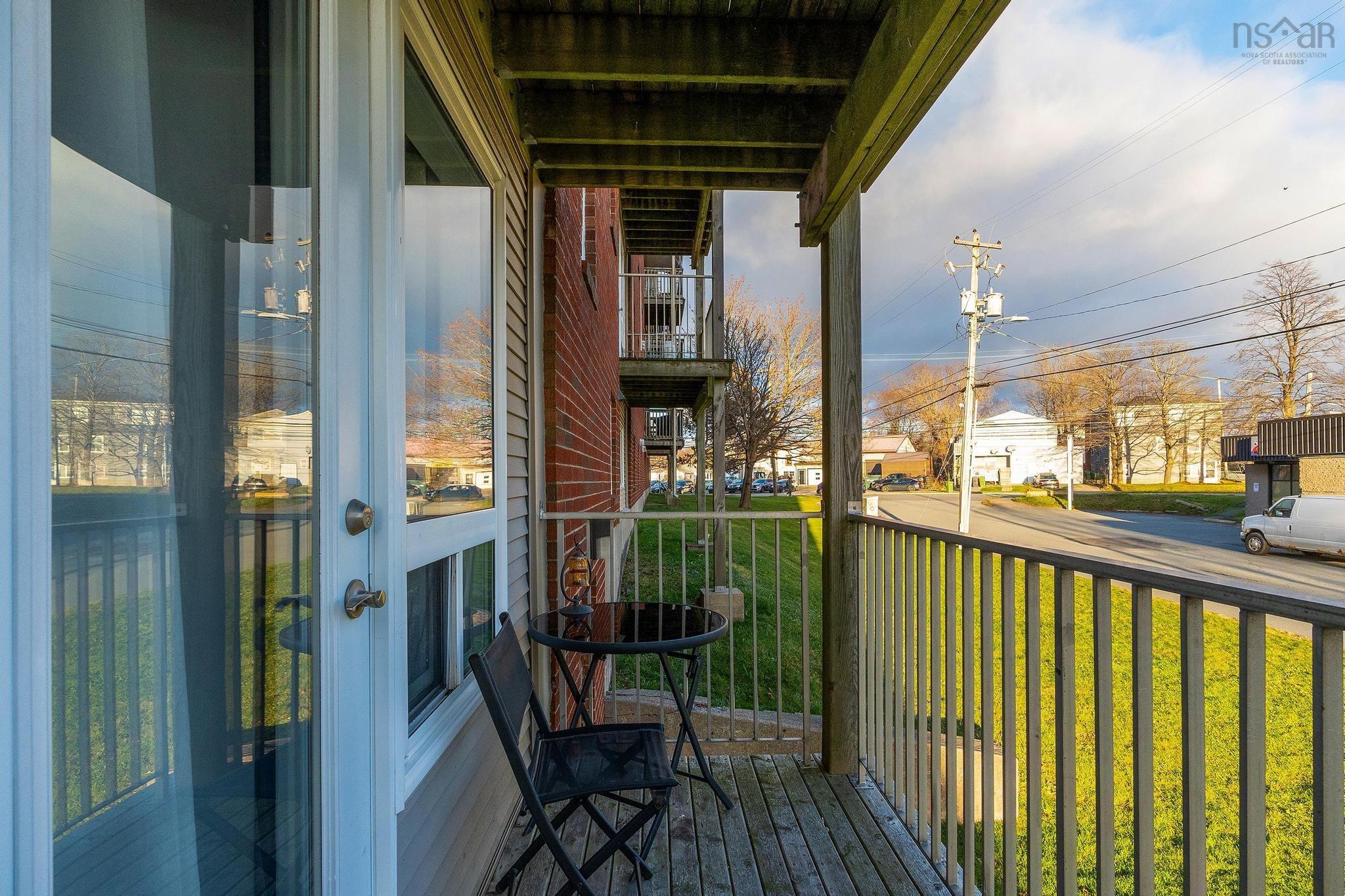 $275,000.00: 119 281 Windmill Road, Halifax