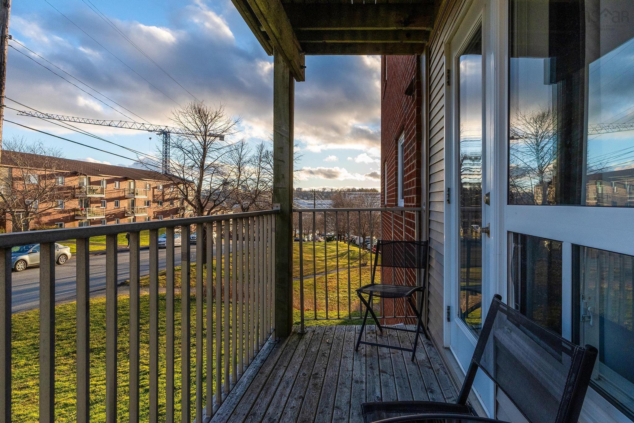 $275,000.00: 119 281 Windmill Road, Halifax