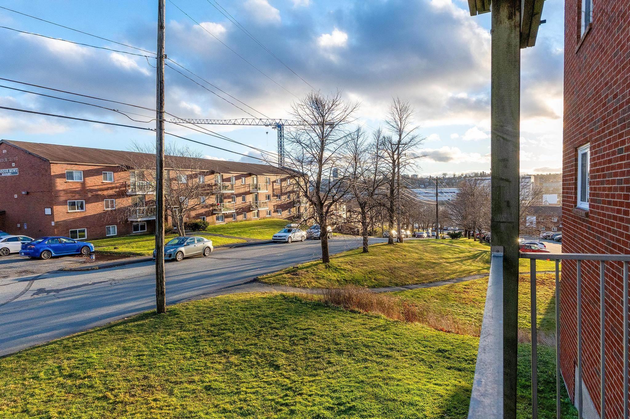 $275,000.00: 119 281 Windmill Road, Halifax