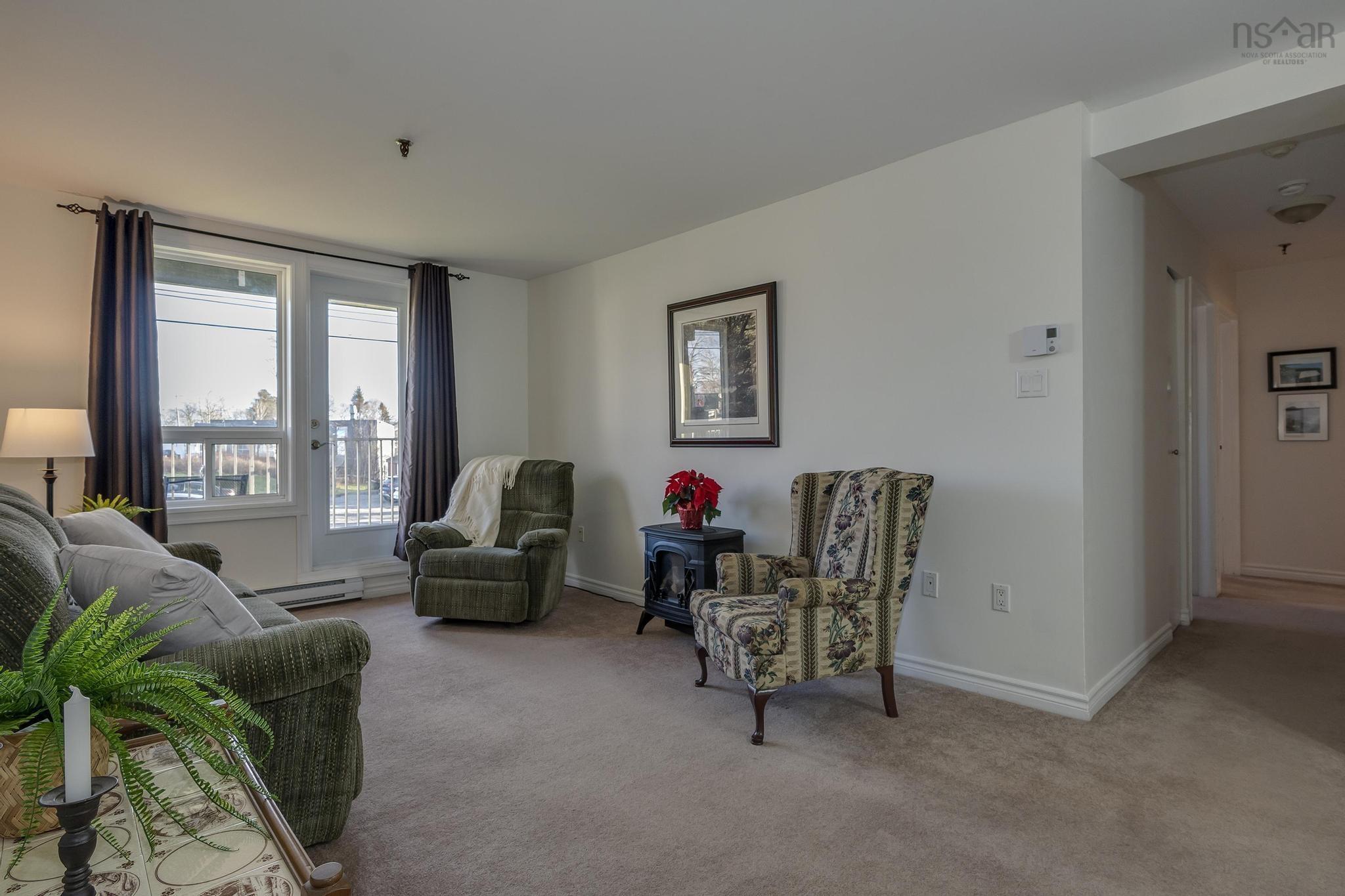 $275,000.00: 119 281 Windmill Road, Halifax