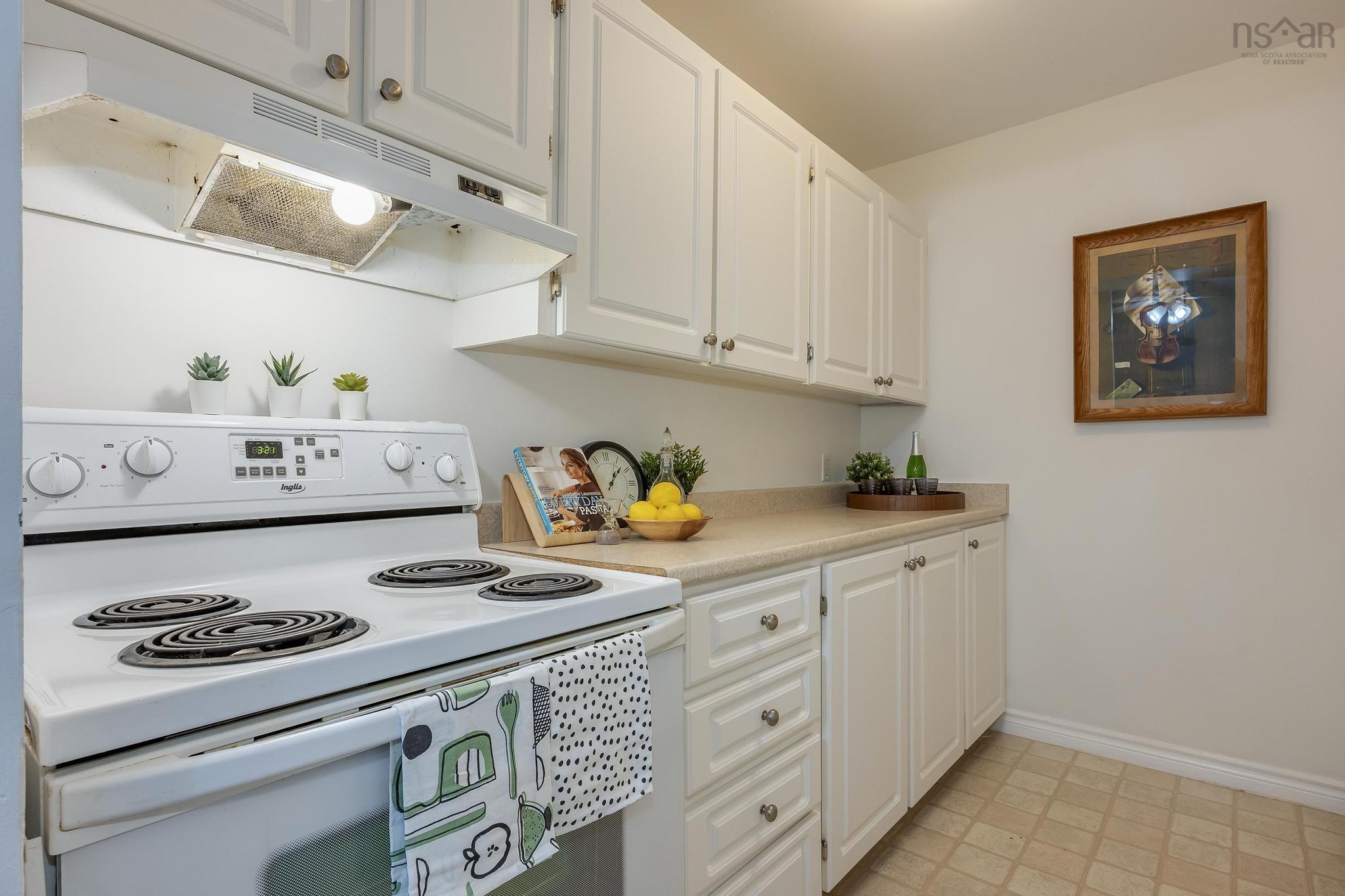 $275,000.00: 119 281 Windmill Road, Halifax