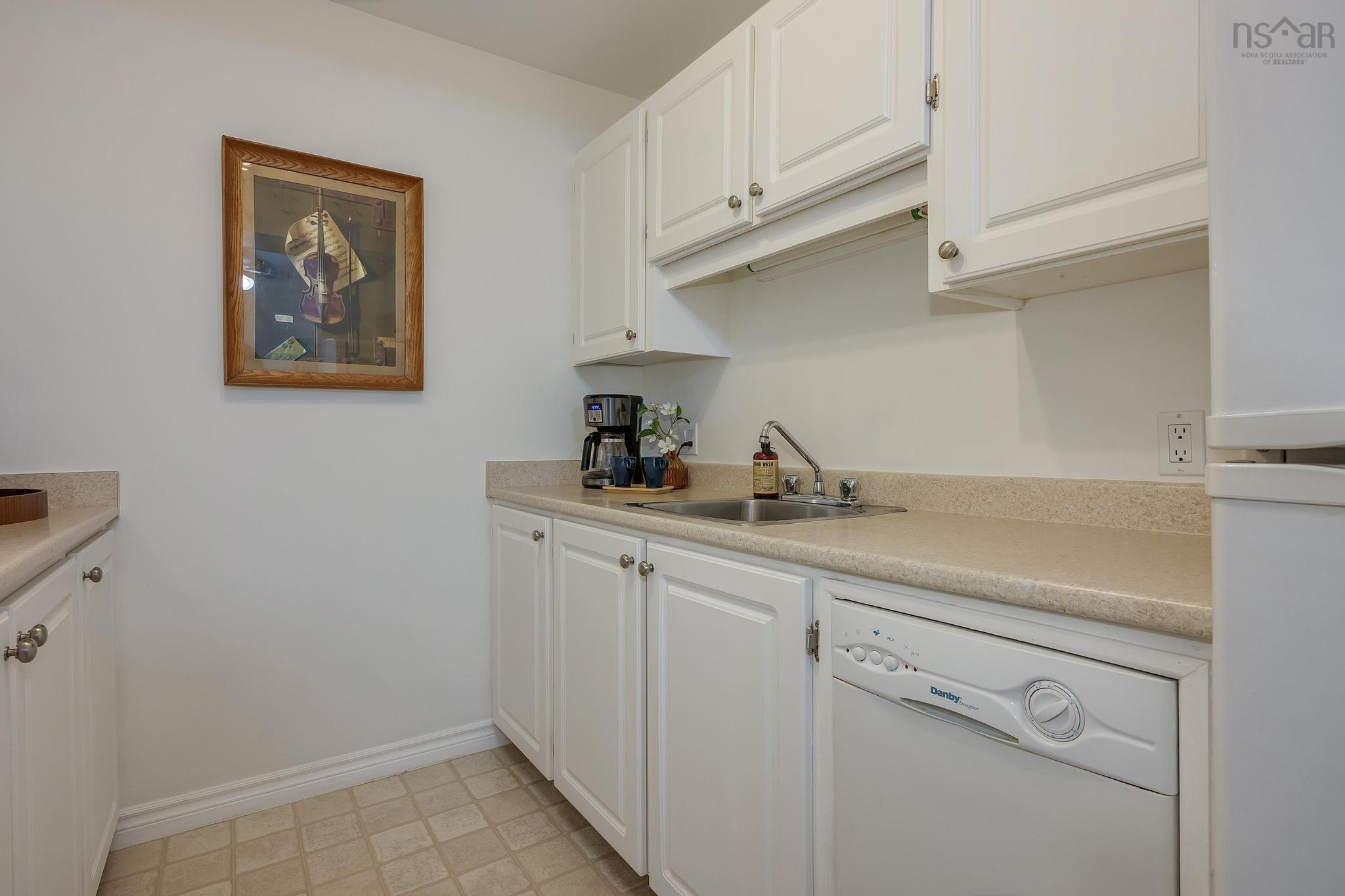 $275,000.00: 119 281 Windmill Road, Halifax