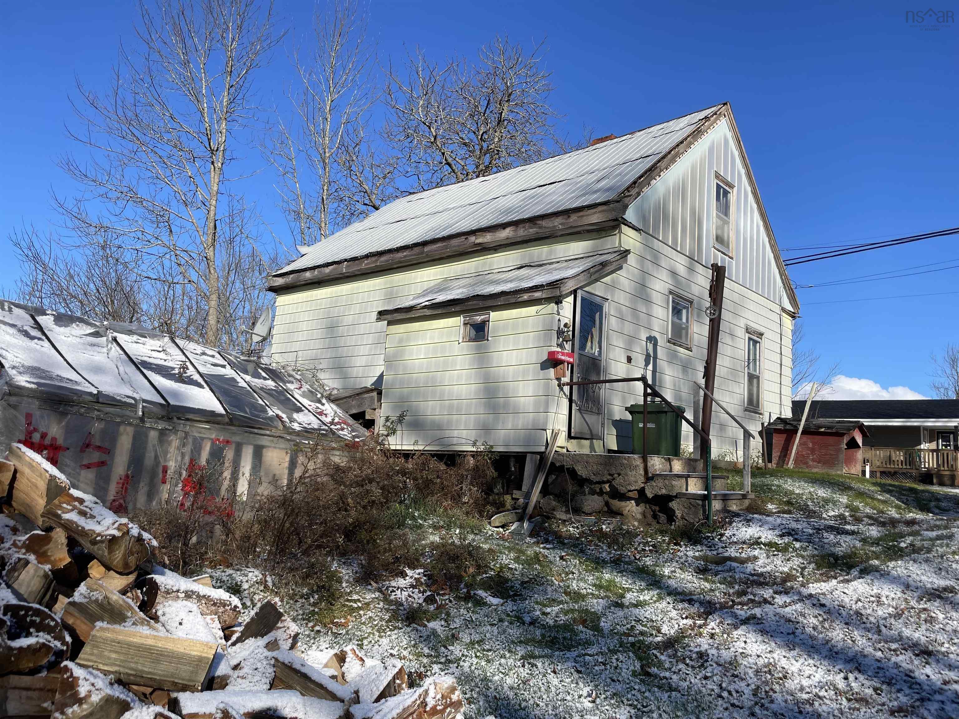 $159,500.00: 1458 Bluff Road, Hants Border