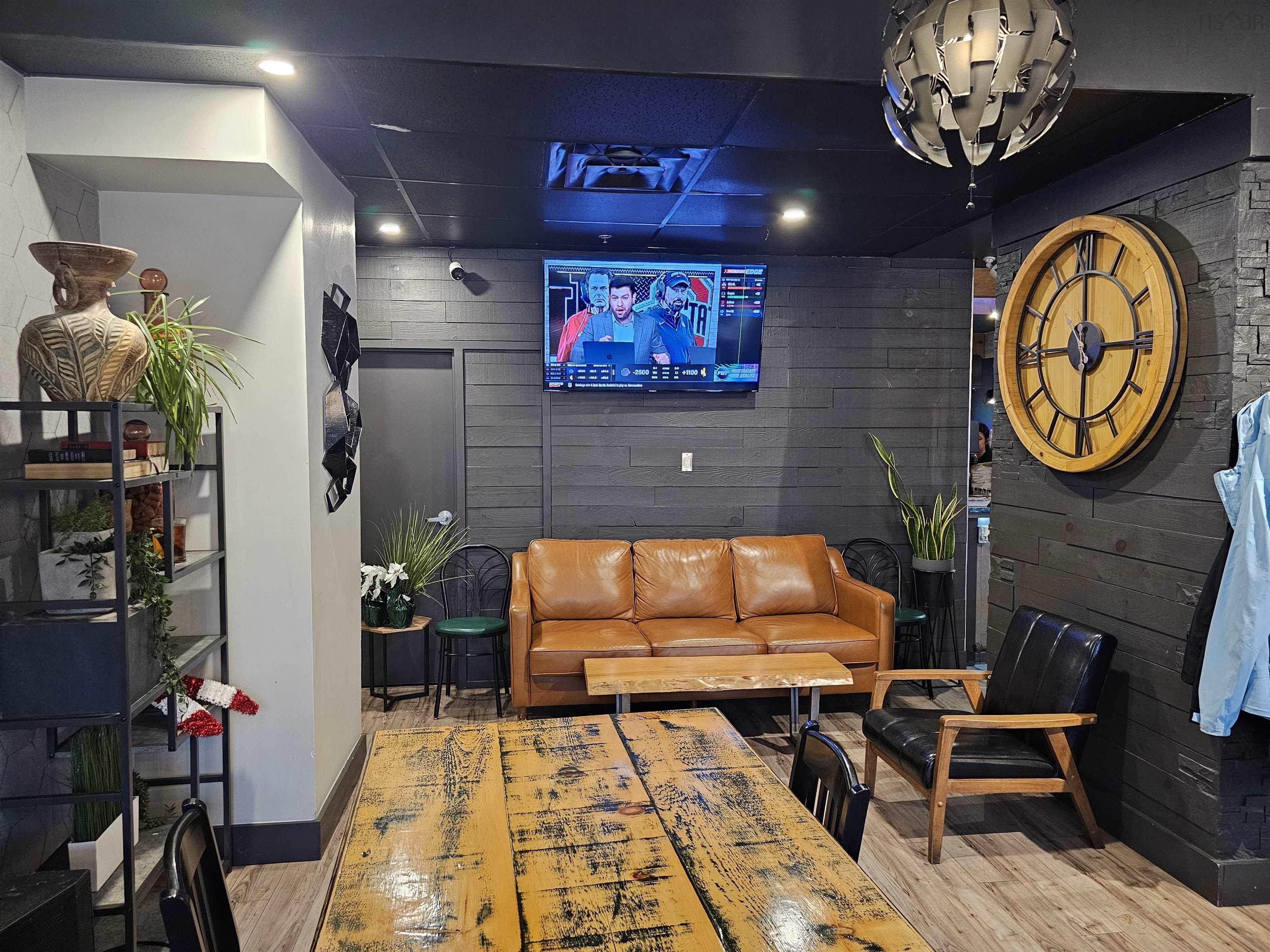 $260,000.00: District 5 Bar & Grill, Dartmouth