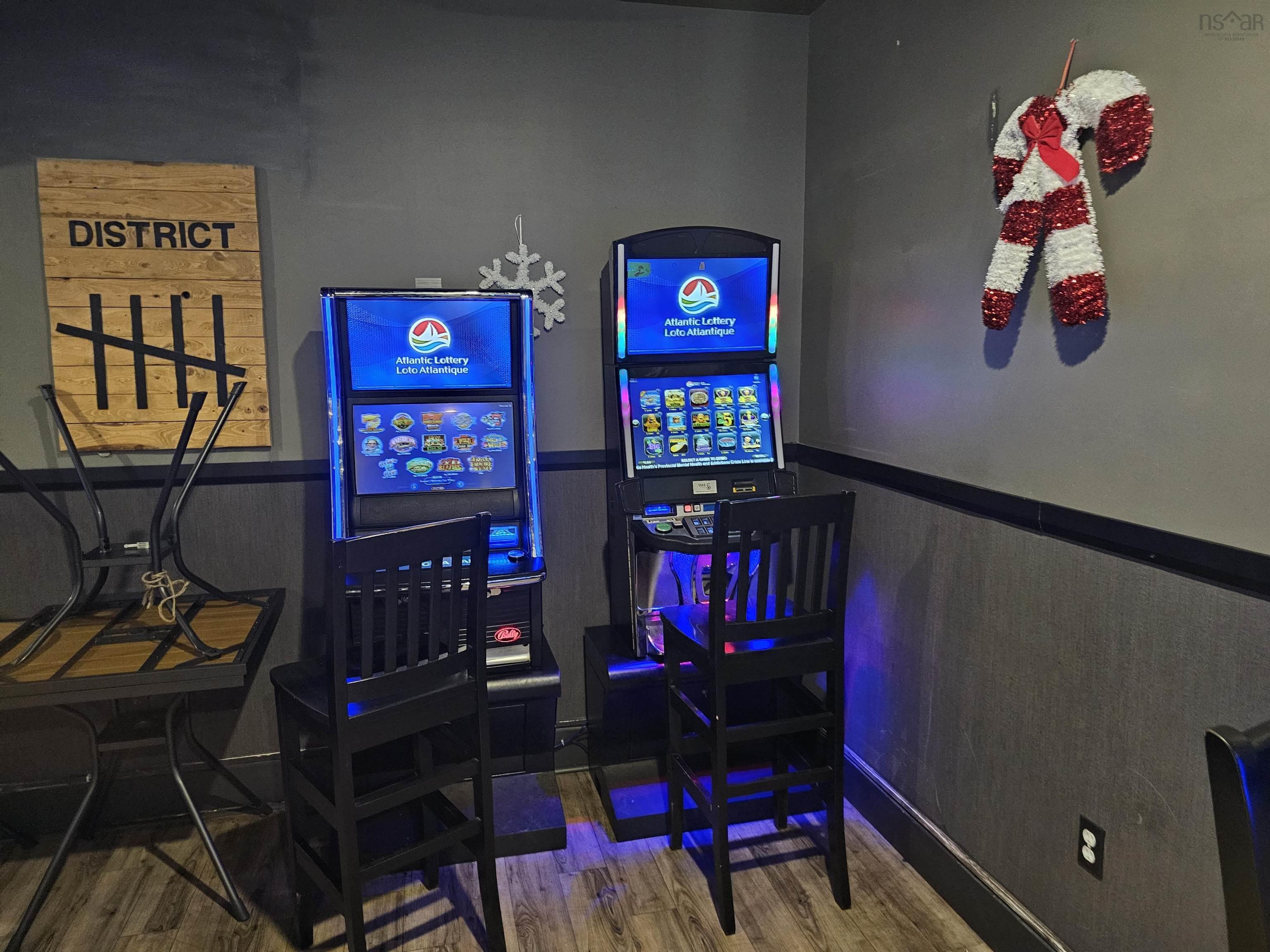 $260,000.00: District 5 Bar & Grill, Dartmouth