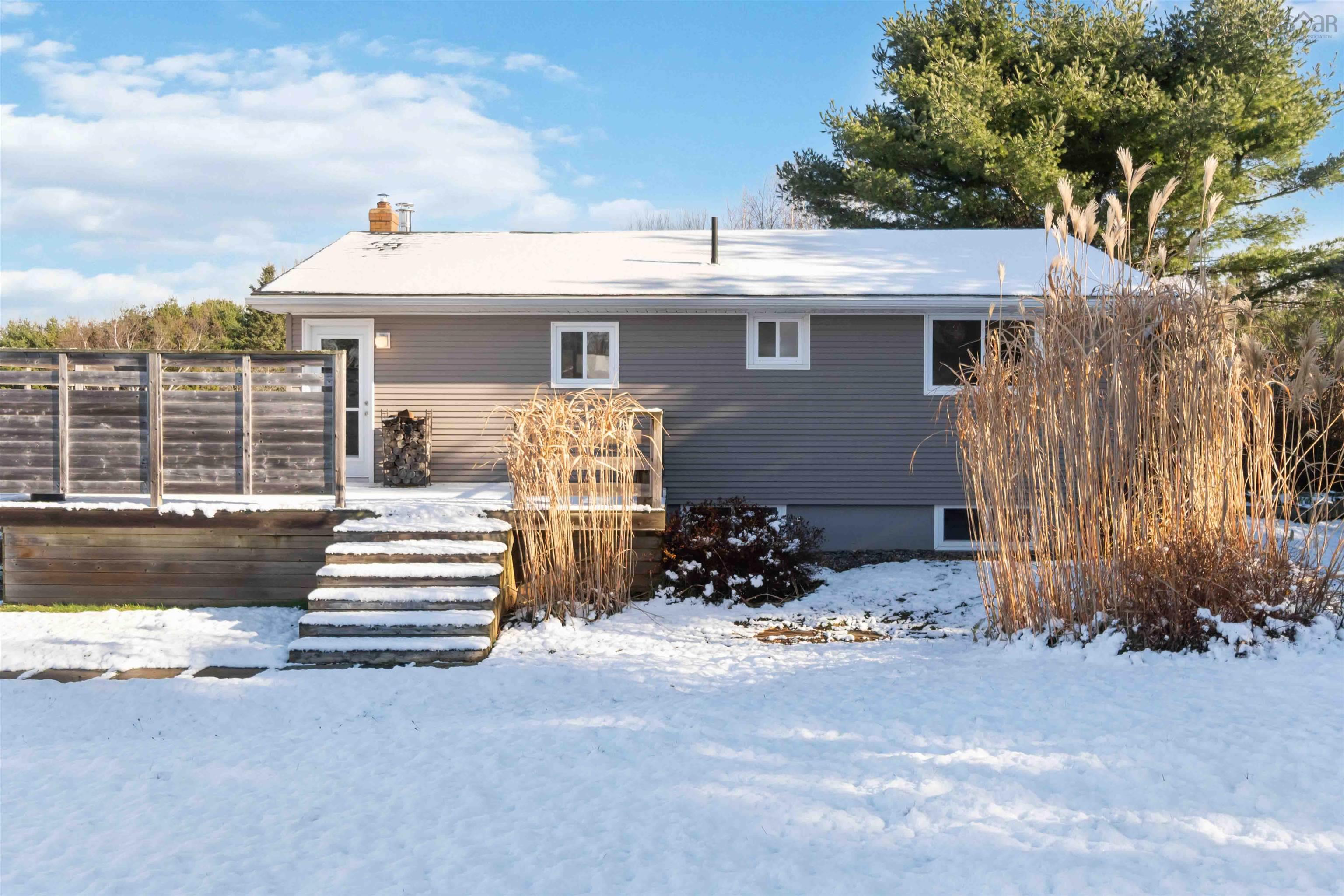 $369,900.00: 12 Blomidon View Drive, Port Williams