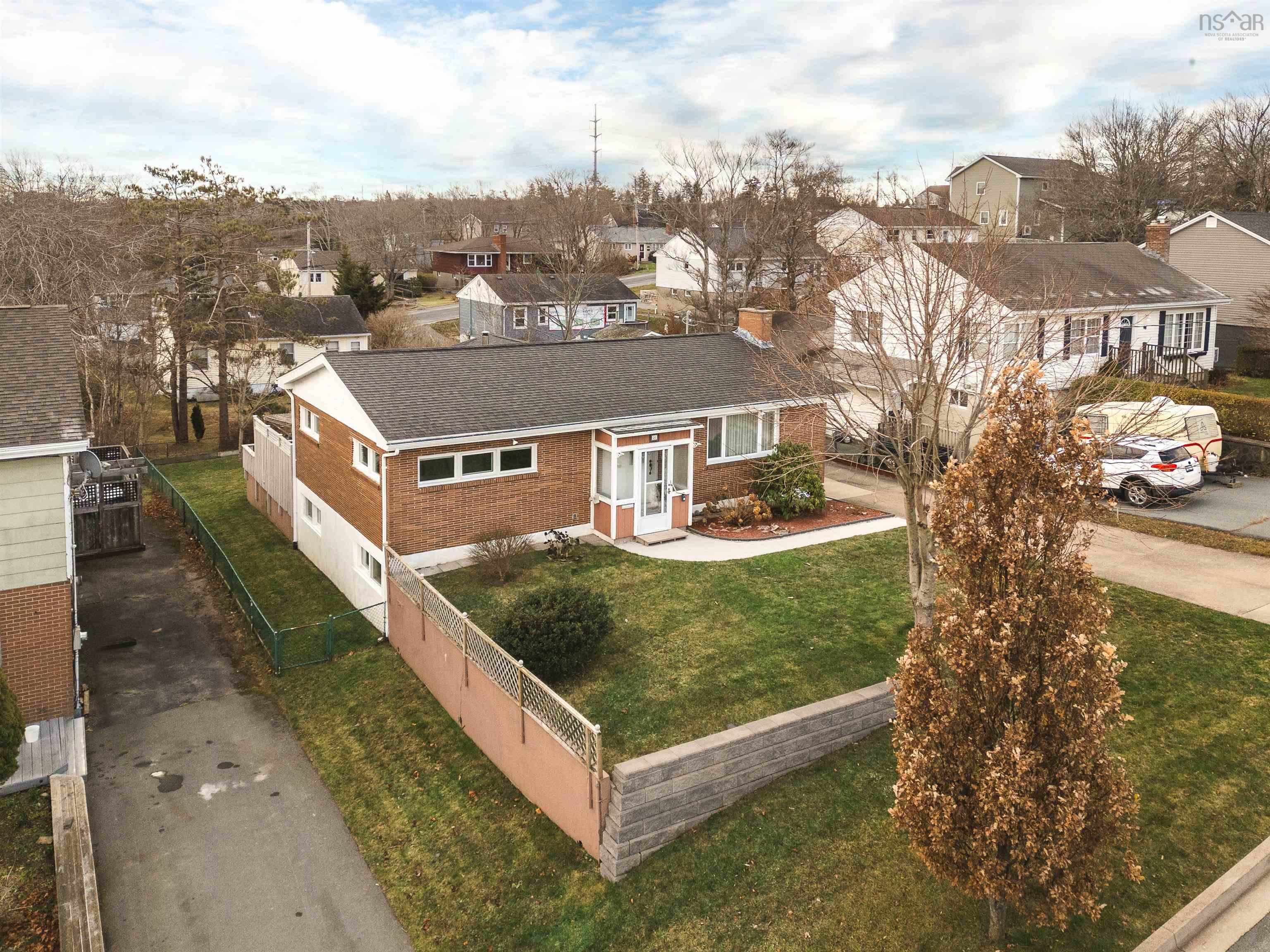 $585,000.00: 86 Sunnybrae Avenue, Halifax