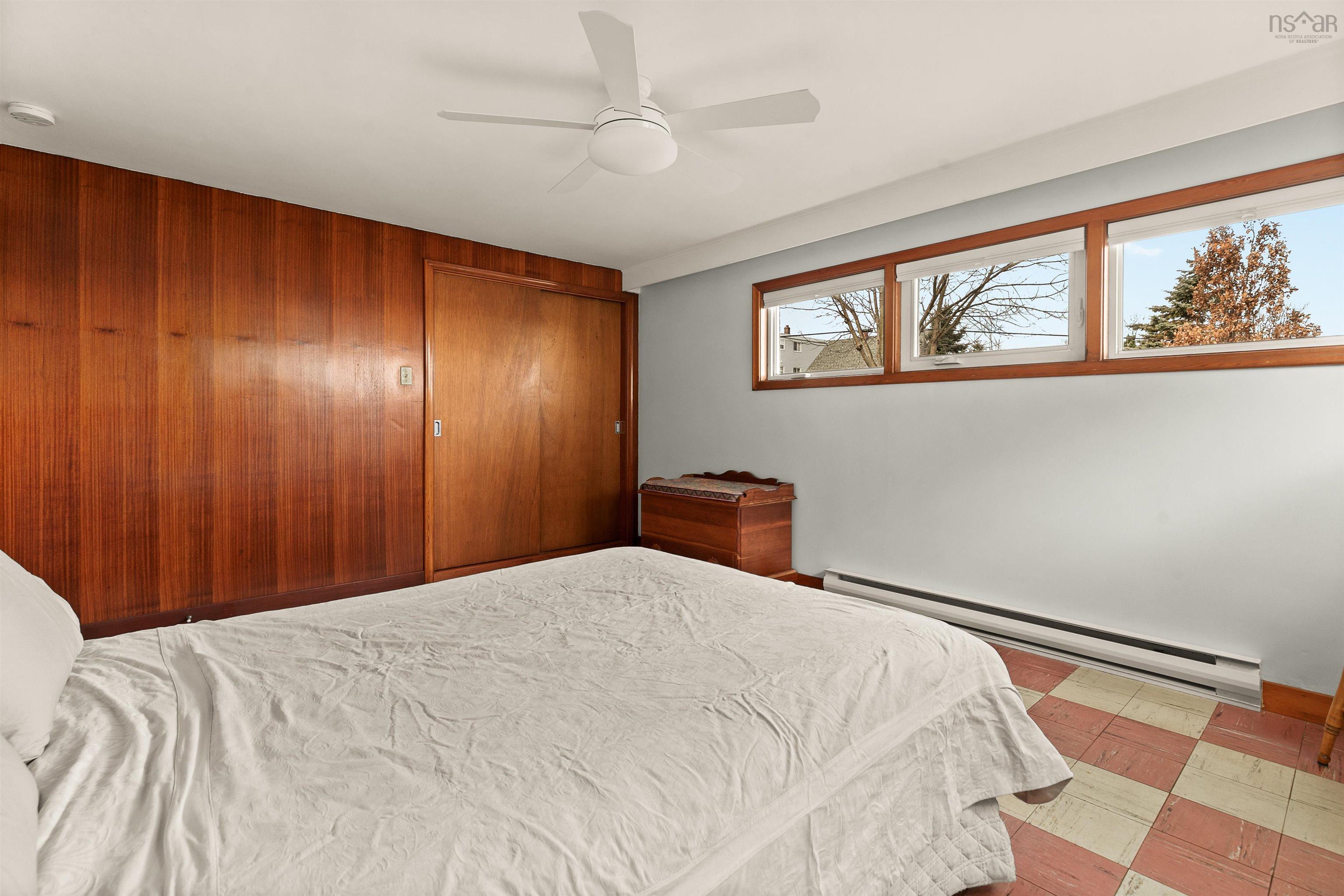 $585,000.00: 86 Sunnybrae Avenue, Halifax