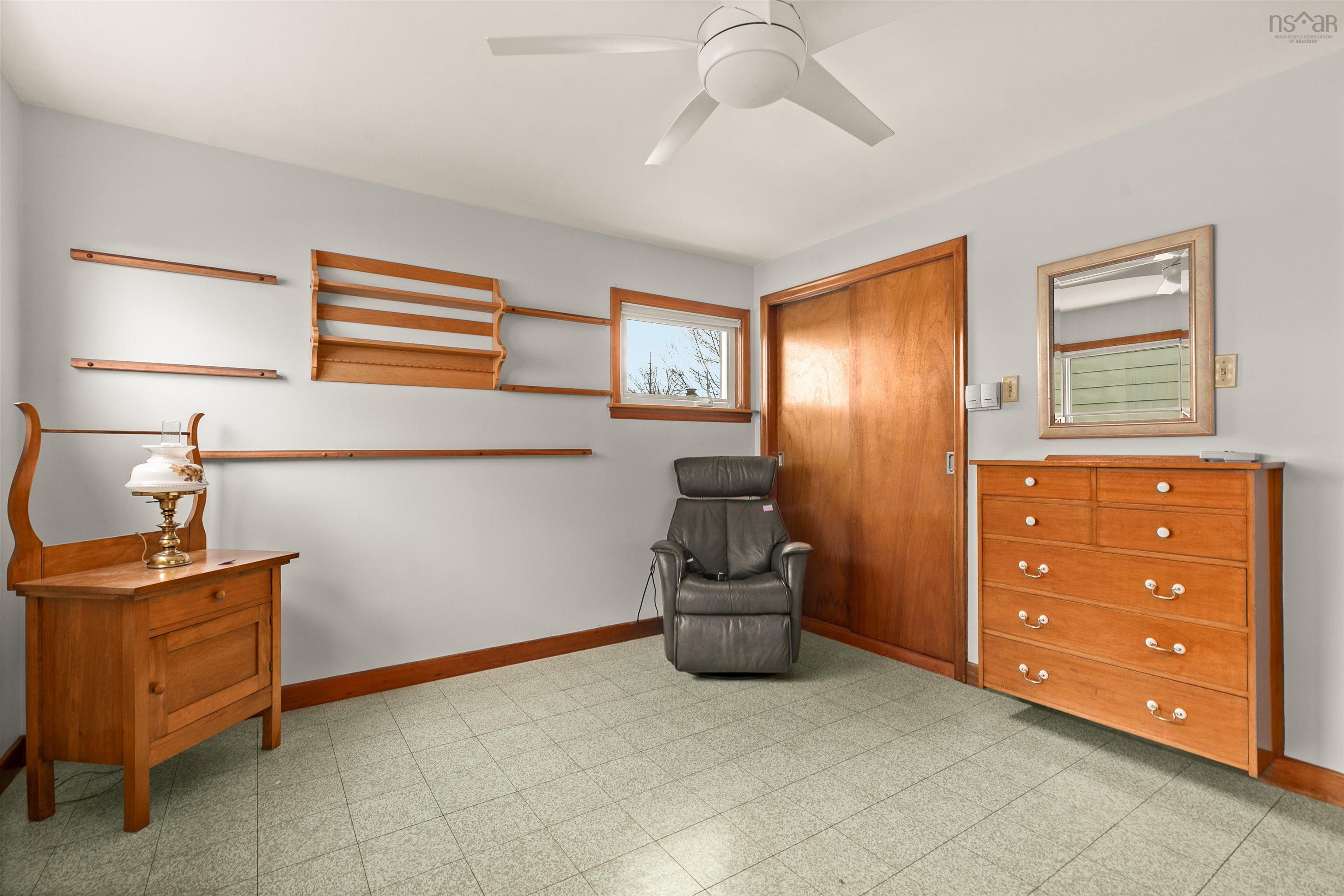 $585,000.00: 86 Sunnybrae Avenue, Halifax