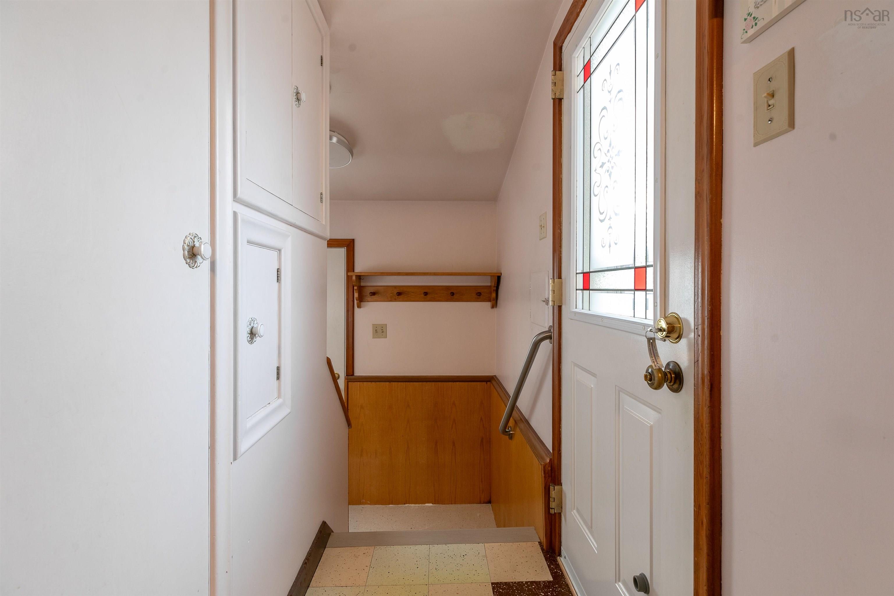 $585,000.00: 86 Sunnybrae Avenue, Halifax