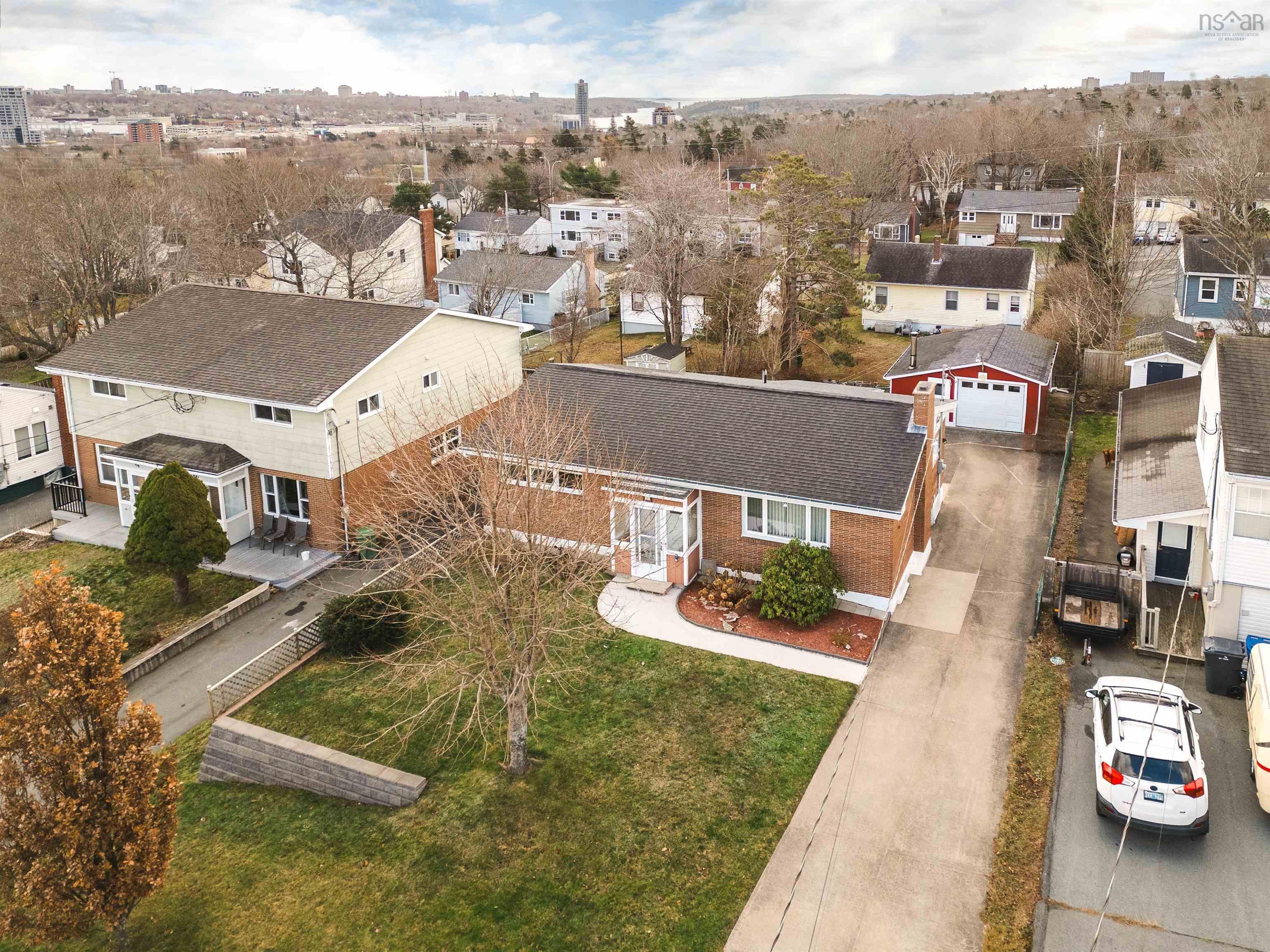 $585,000.00: 86 Sunnybrae Avenue, Halifax