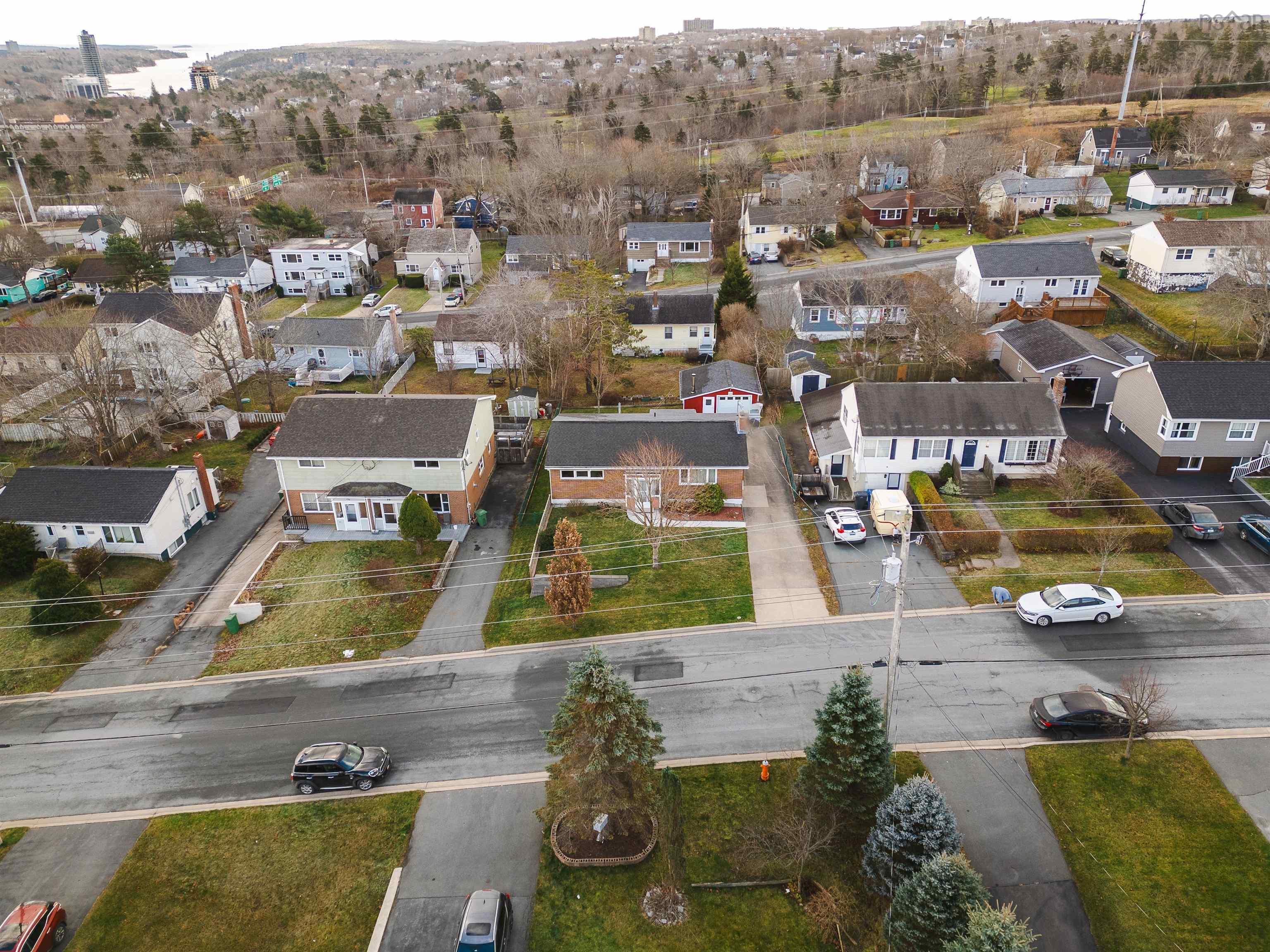 $585,000.00: 86 Sunnybrae Avenue, Halifax