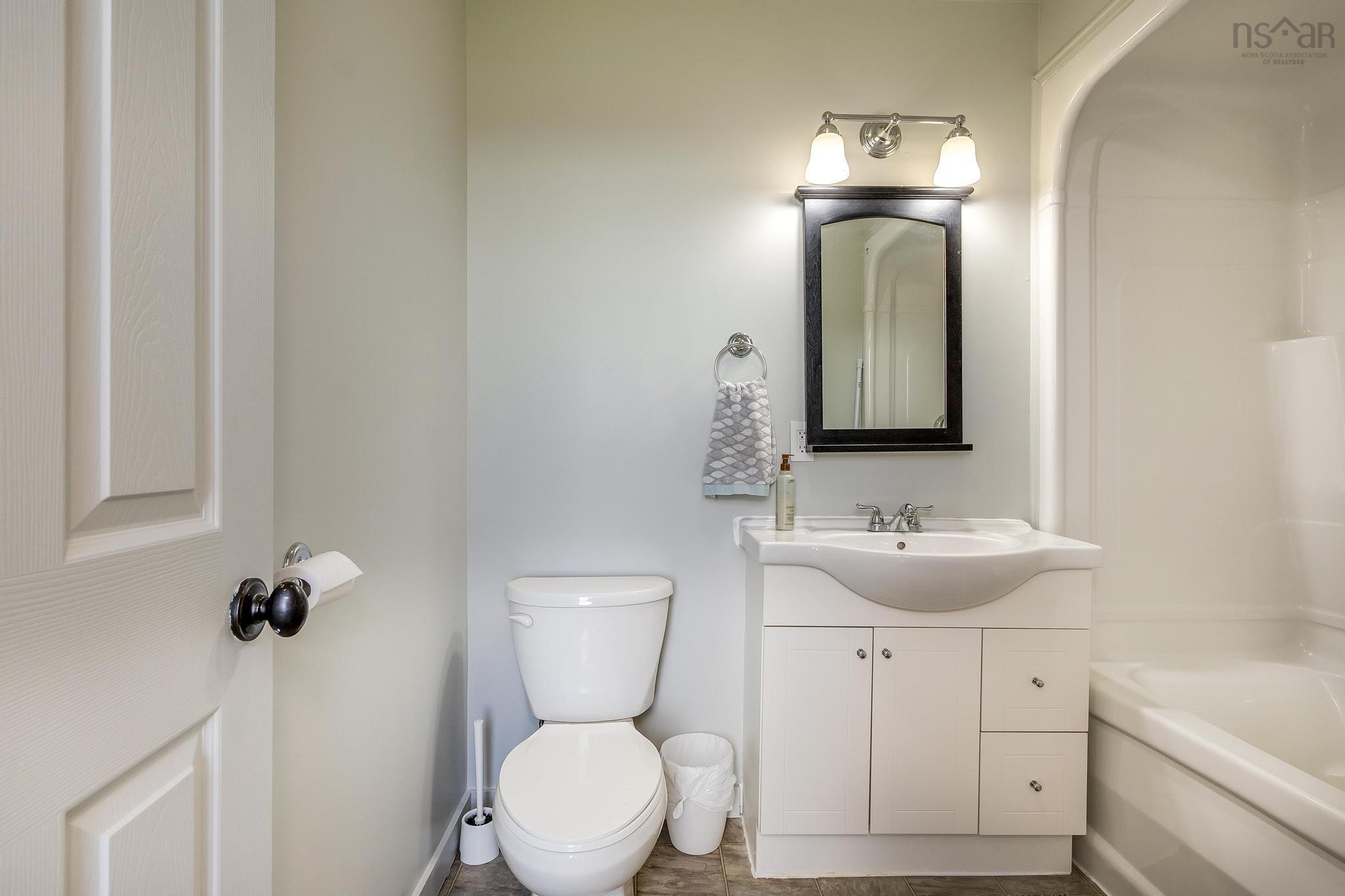 $749,900.00: 12 Hunter Road, Milford