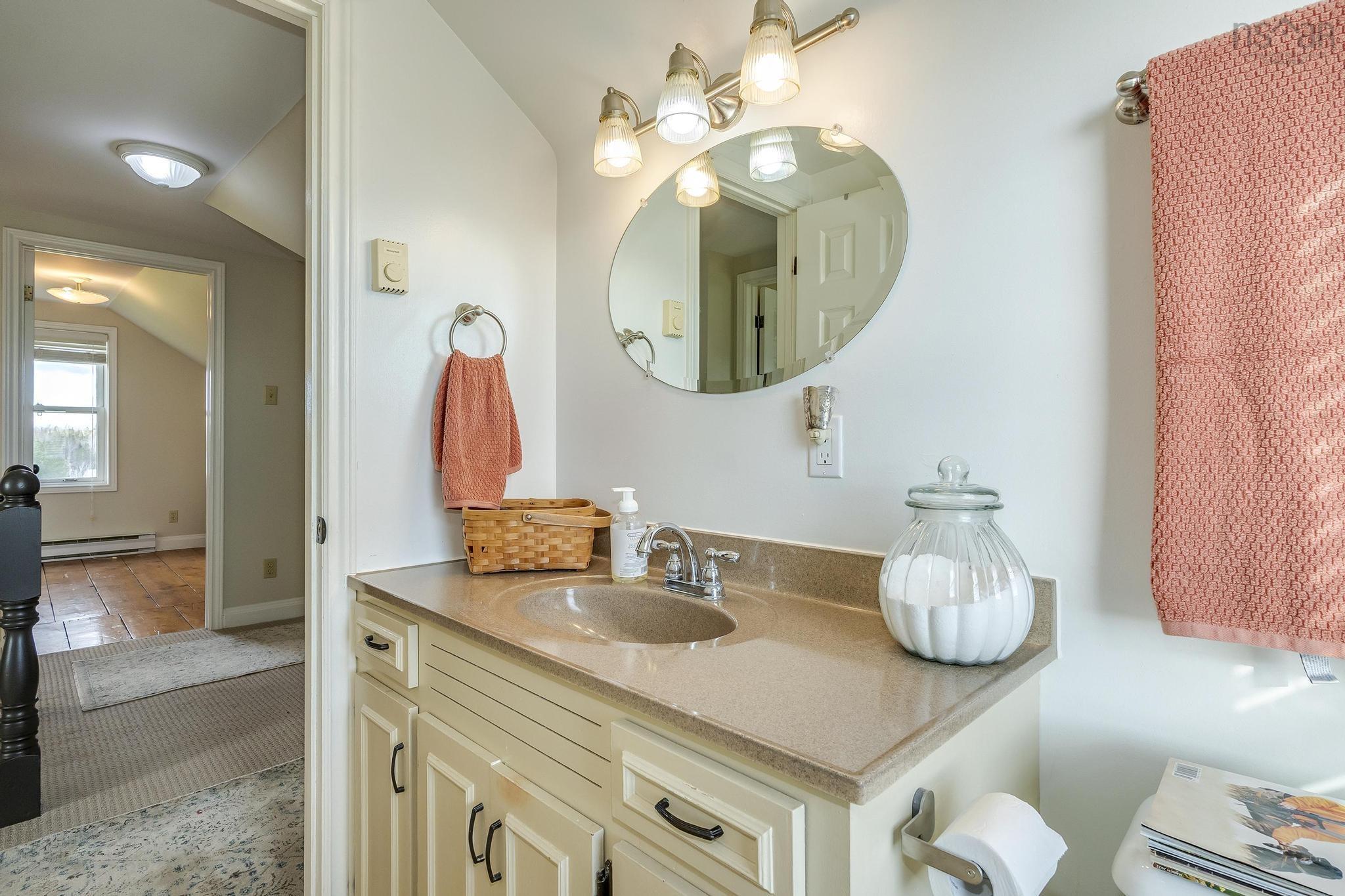 $749,900.00: 12 Hunter Road, Milford