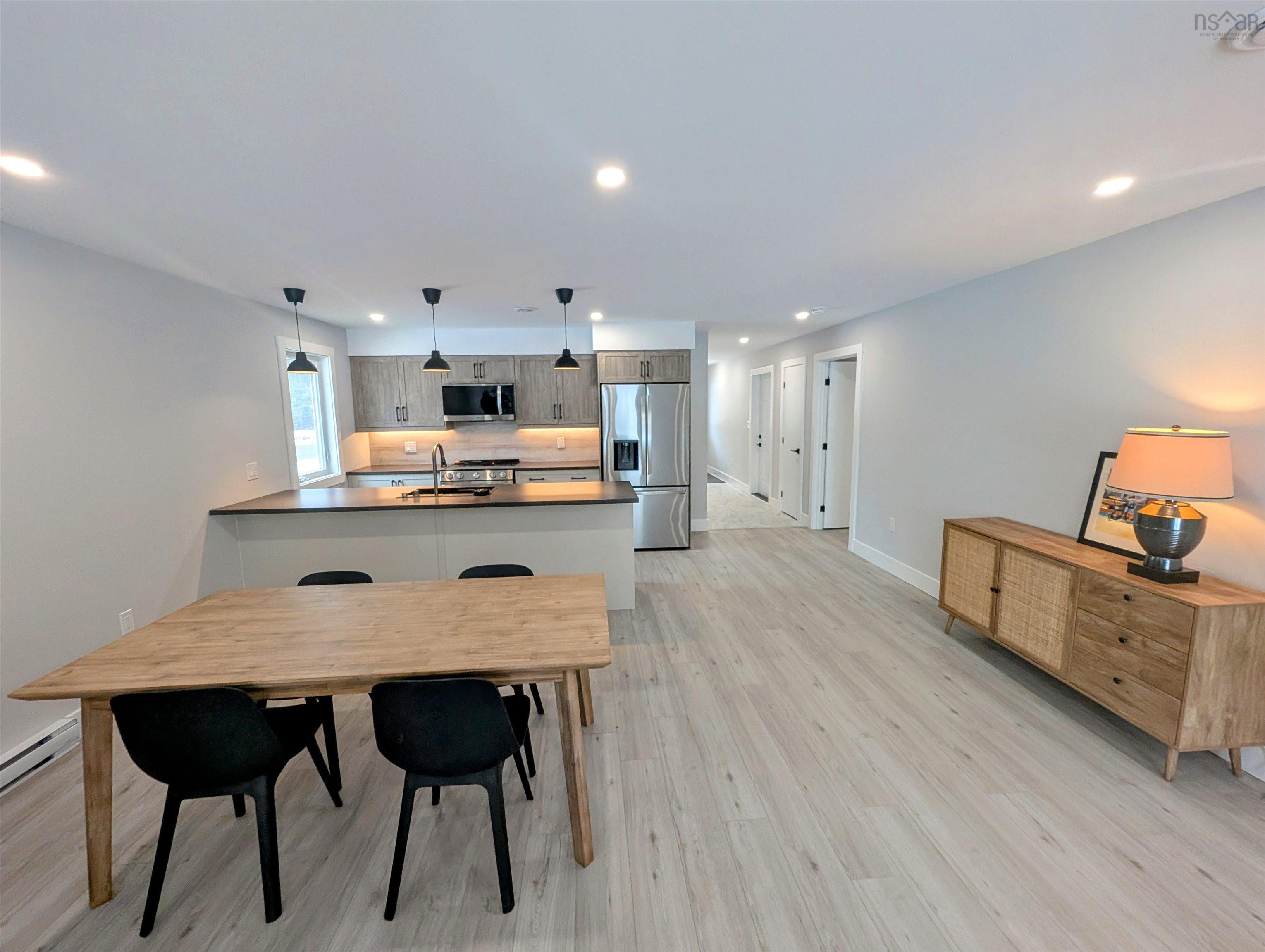 $599,900.00: 30 Shadebush Walk, Upper Sackville
