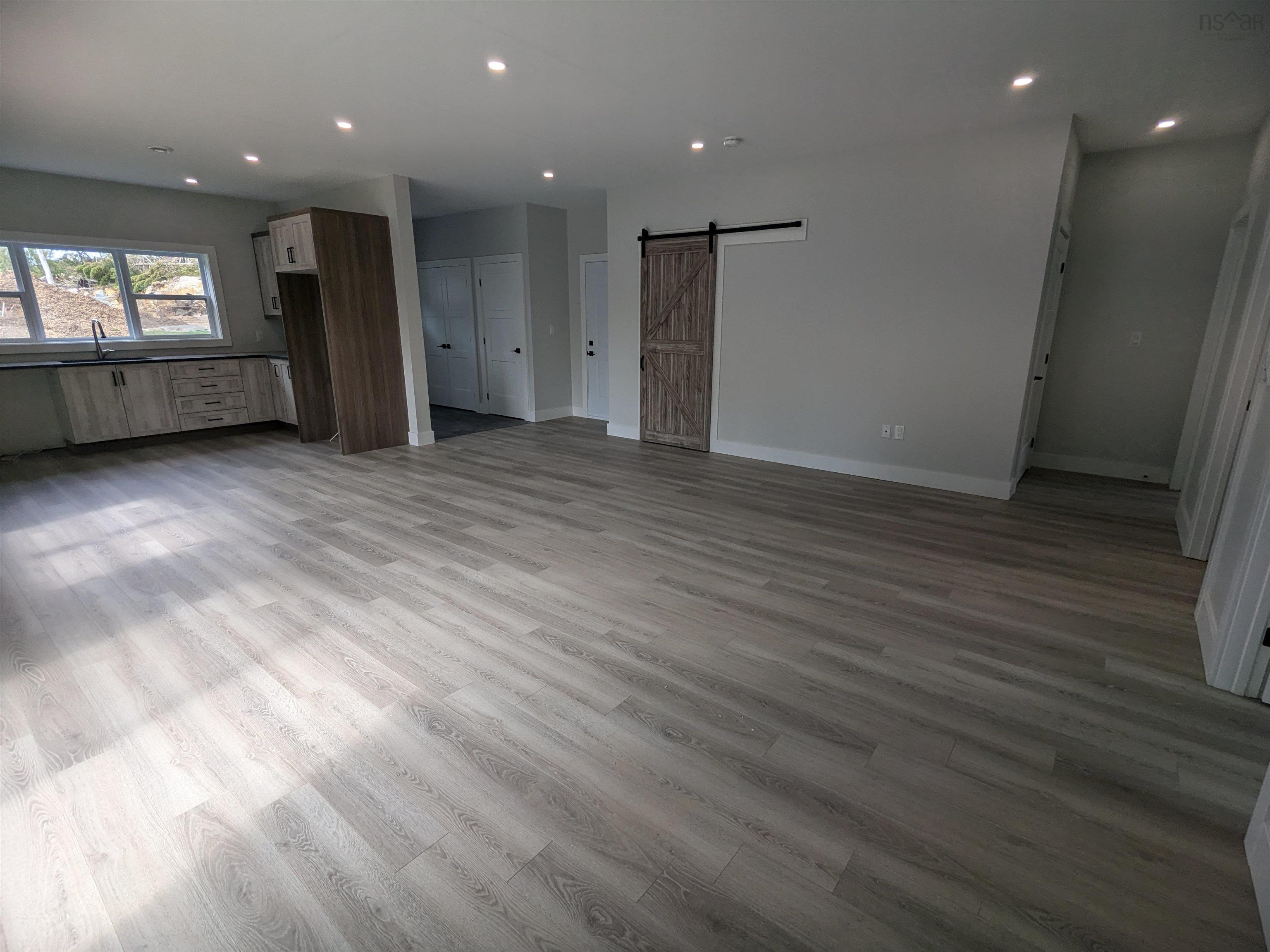 $569,900.00: 41 Shadebush Walk, Upper Sackville