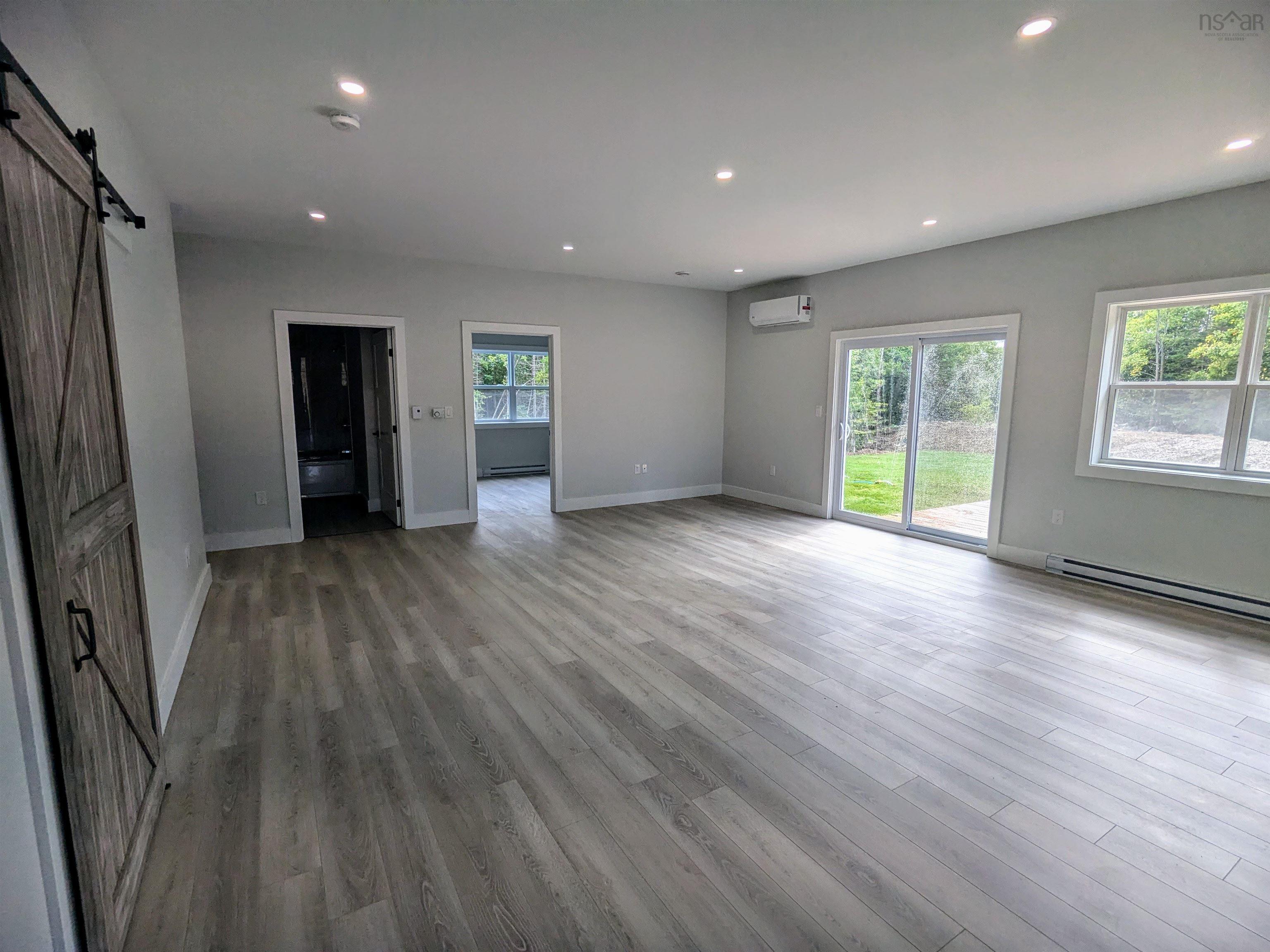 $569,900.00: 41 Shadebush Walk, Upper Sackville