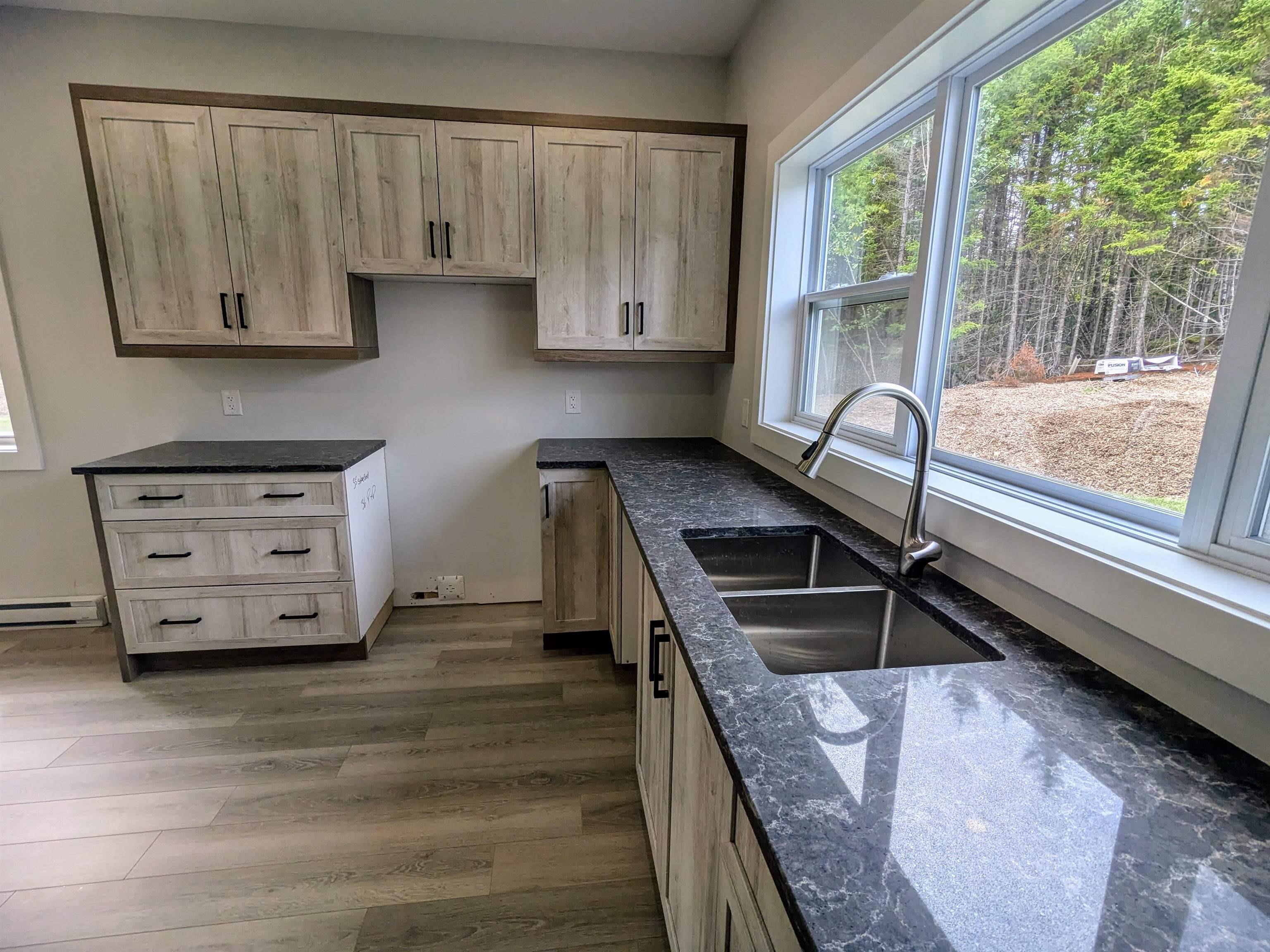 $569,900.00: 41 Shadebush Walk, Upper Sackville
