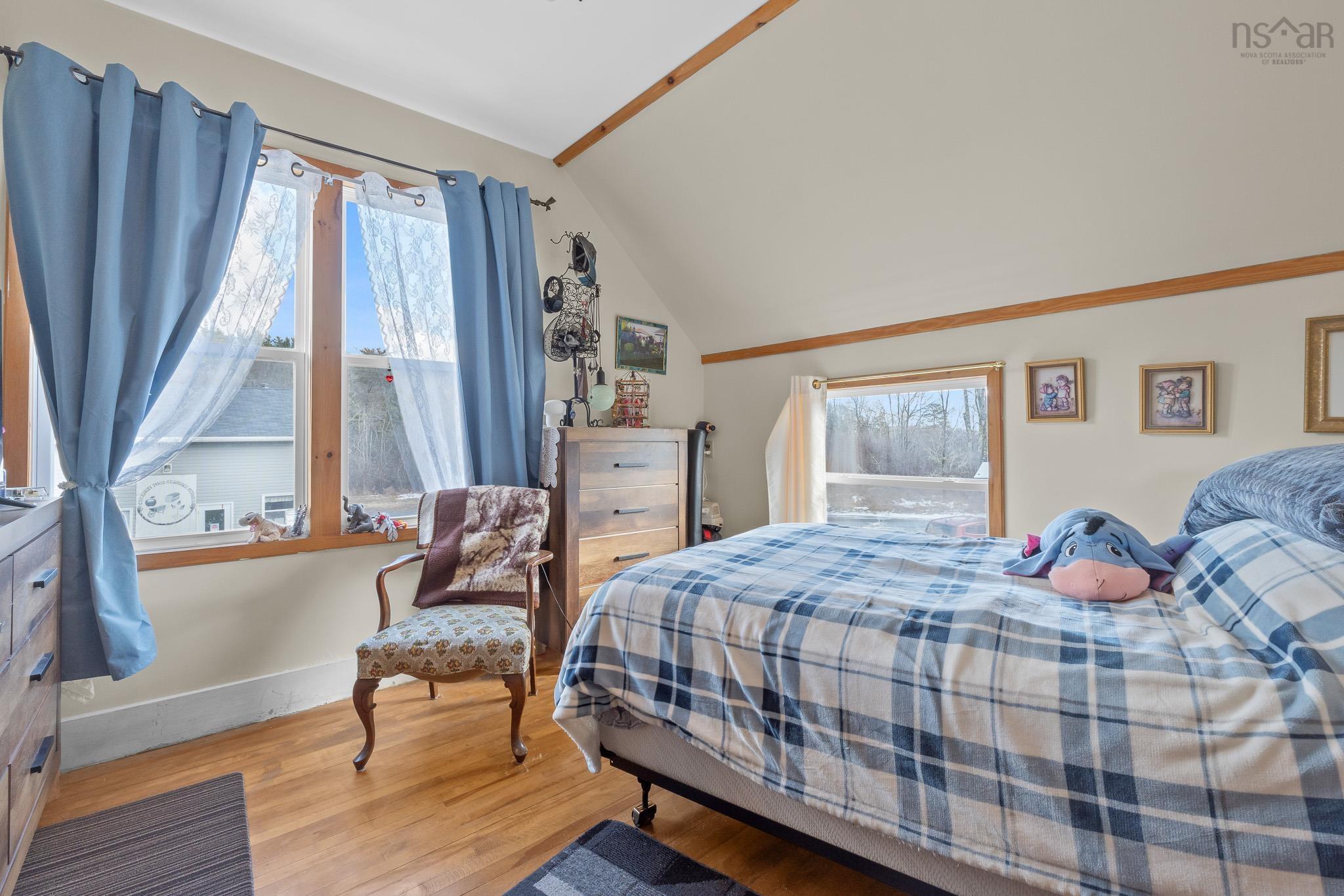 $324,000.00: 9870 Trunk 8 Highway, Caledonia